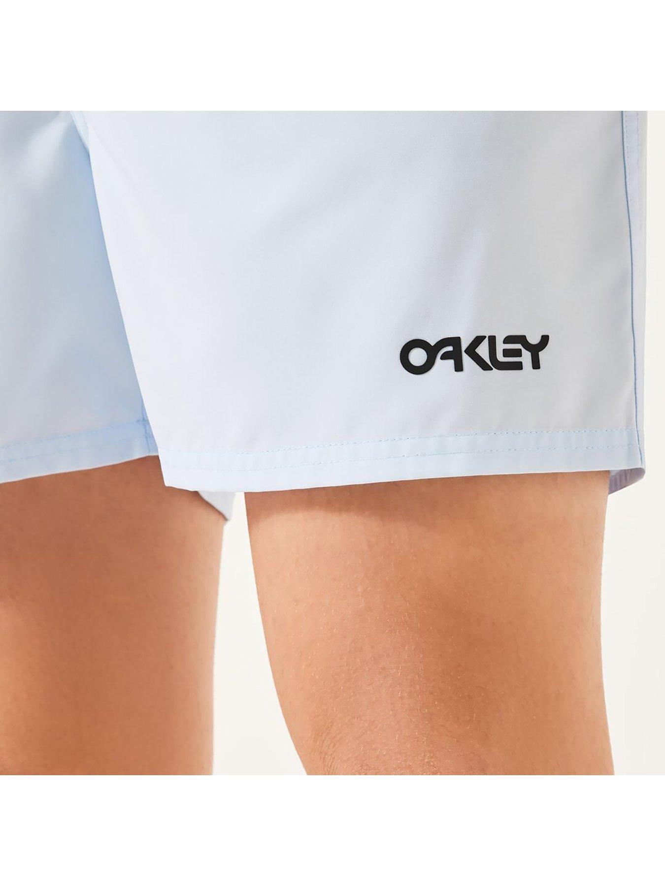 oakley-mens-beach-volley-16-inch-beachshort-light-bluedetail