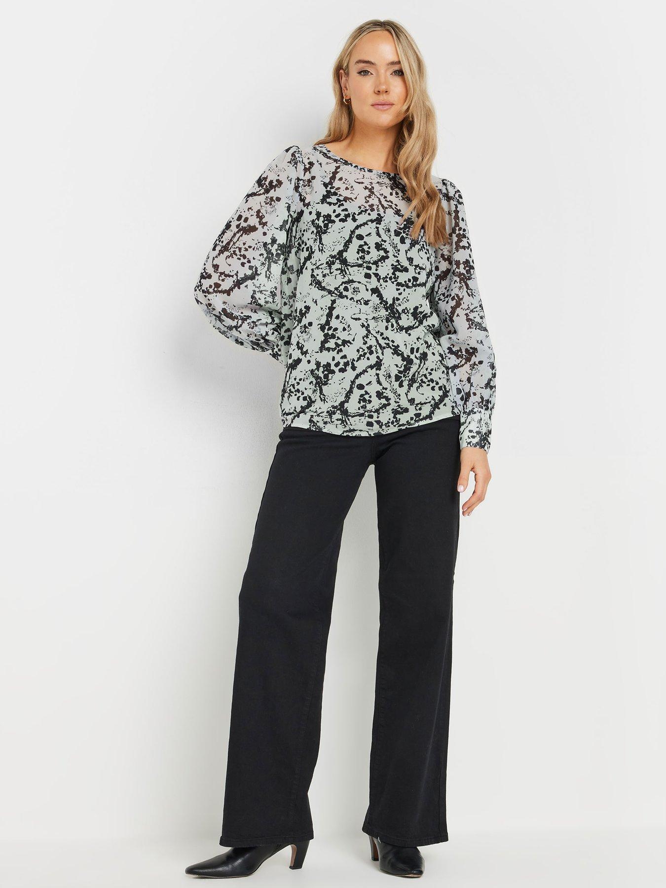 Image 3 of 4 of Long Tall Sally Abstract Scoop Neck Geogette Top - Grey