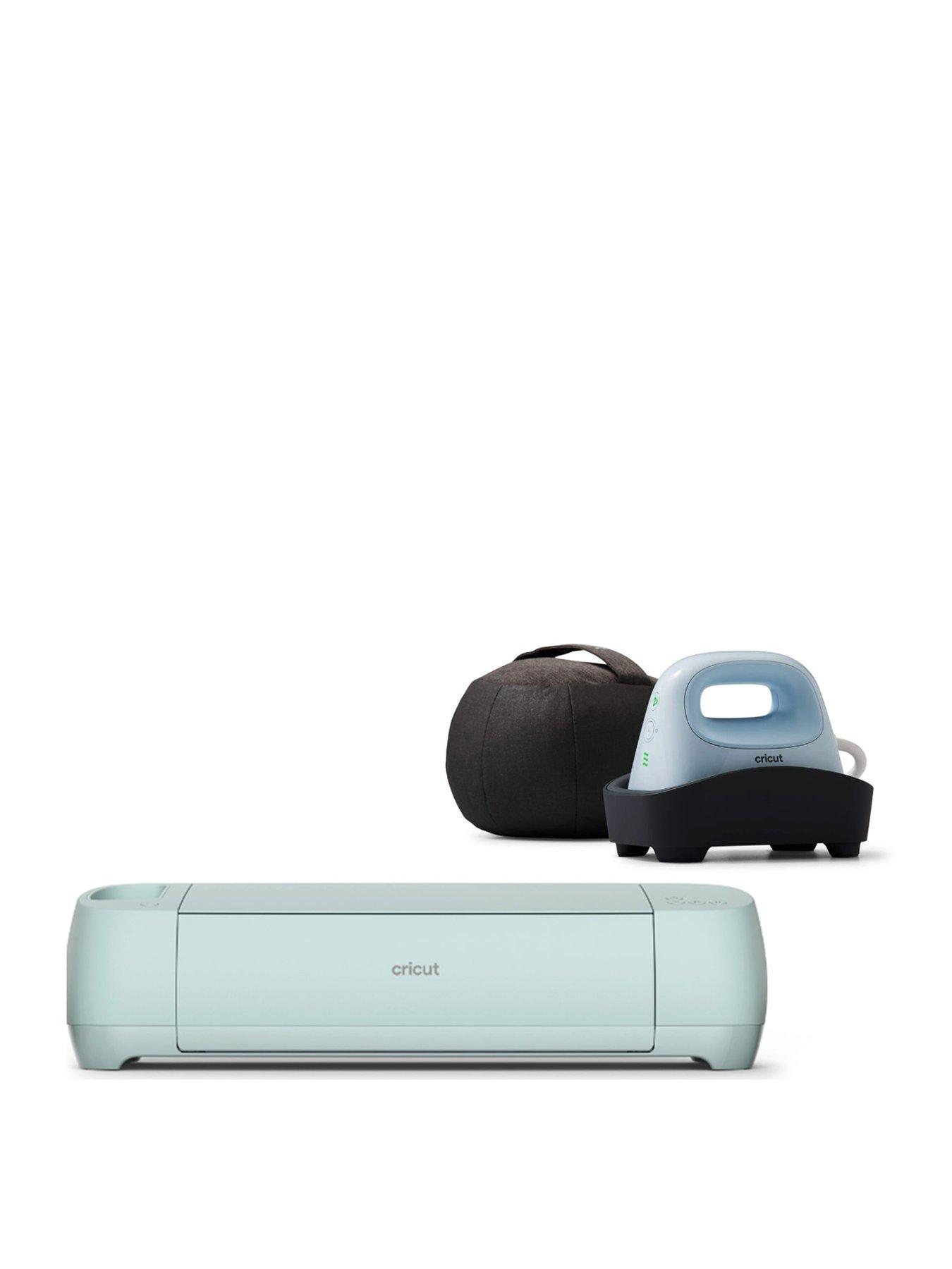 cricut-explore-3-hat-press-premium-bundle