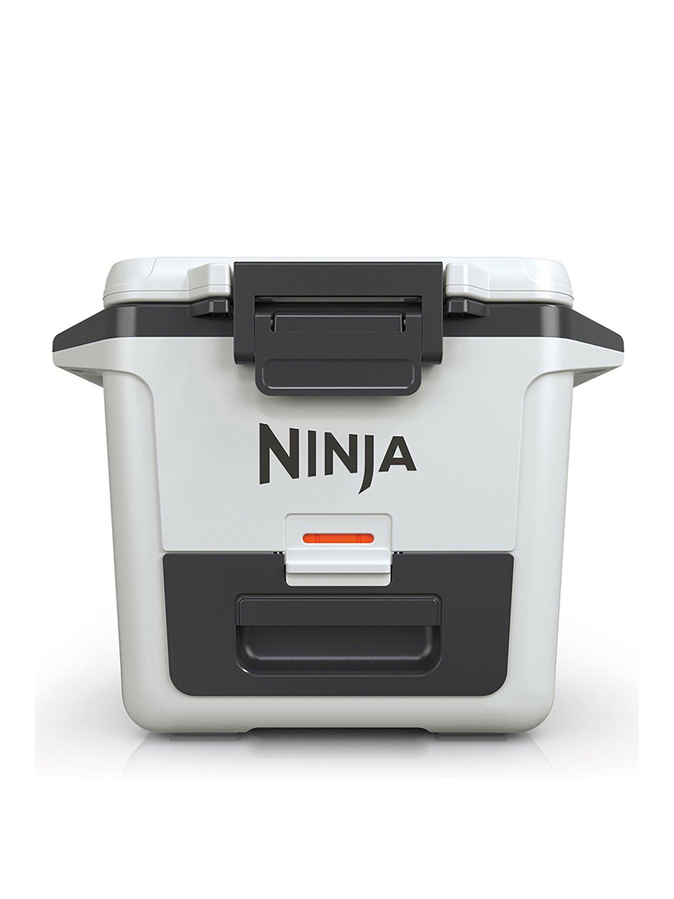 ninja-frostvault-30qt28l-hard-cooler-with-dry-zone-cloud-white-fb131ukwh