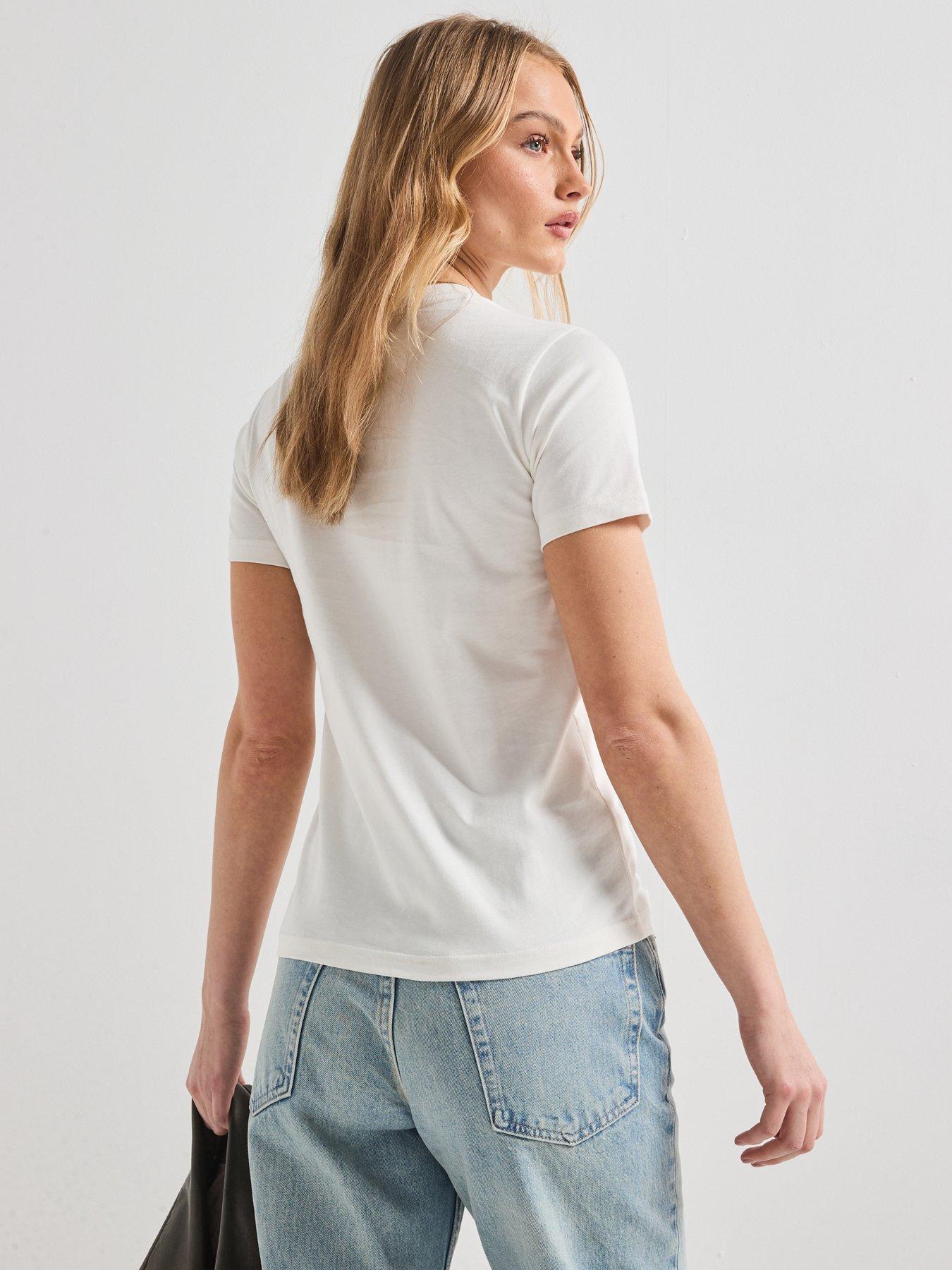converse-womens-chuck-patch-overlay-tee-whitestillFront