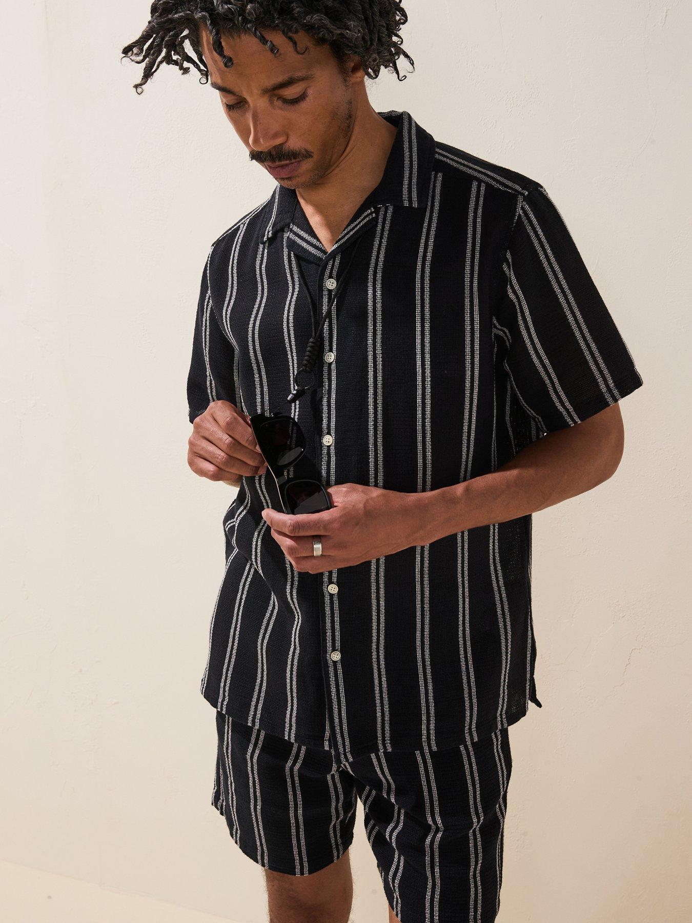 Image 5 of 6 of ONLY & SONS Trev Life&nbsp;Stripe Short Sleeve Shirt - Dark&nbsp;Navy