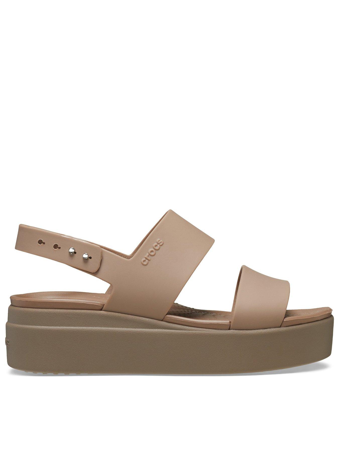 crocs-brooklyn-low-wedge-sandal-brown