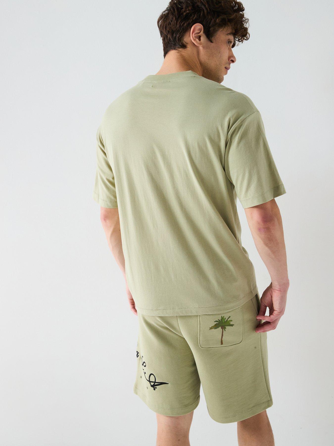 hugo-duwom-relaxed-palm-tree-t-shirt-open-greenstillFront