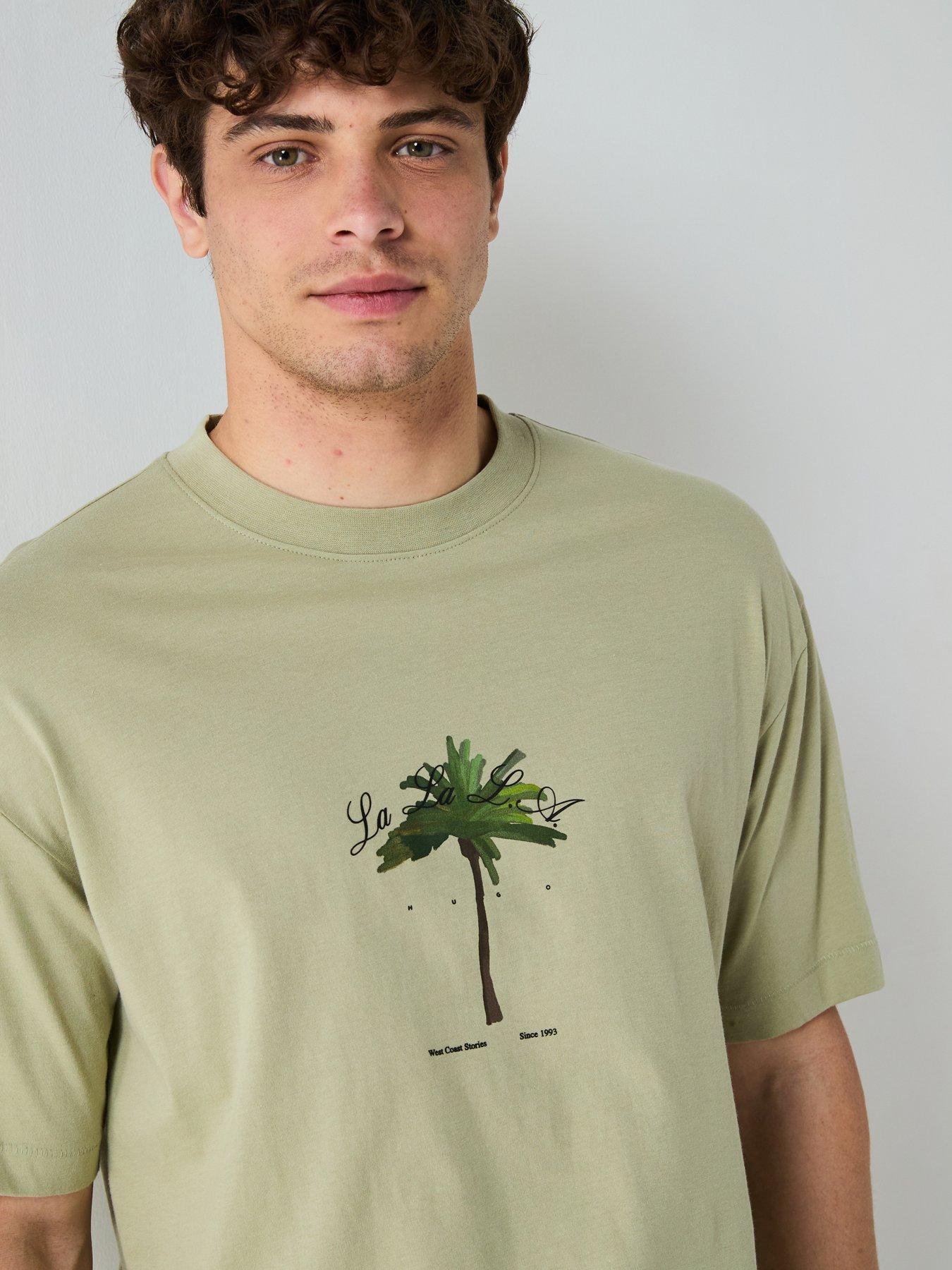 hugo-duwom-relaxed-palm-tree-t-shirt-open-greenoutfit