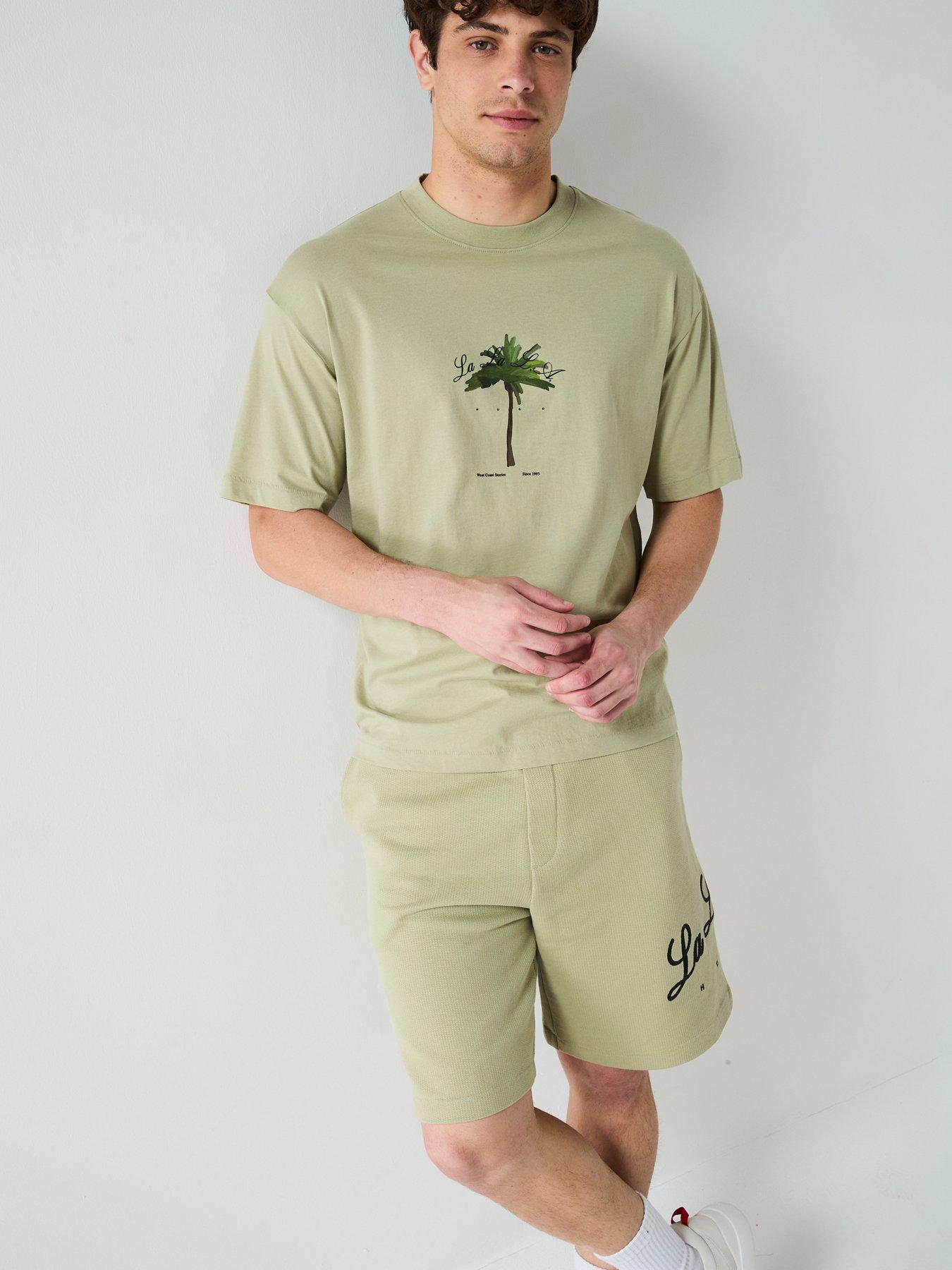 hugo-duwom-relaxed-palm-tree-t-shirt-open-greendetail