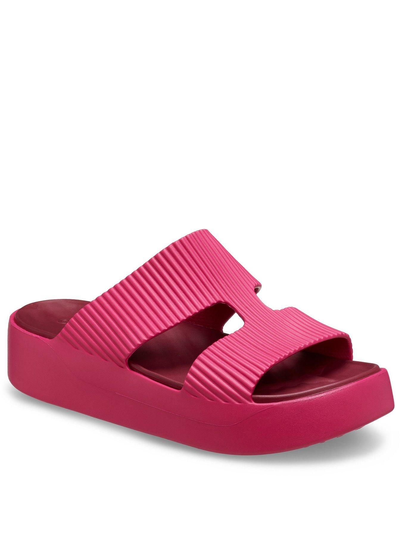 crocs-getaway-groove-platform-h-strap-pinkstillFront