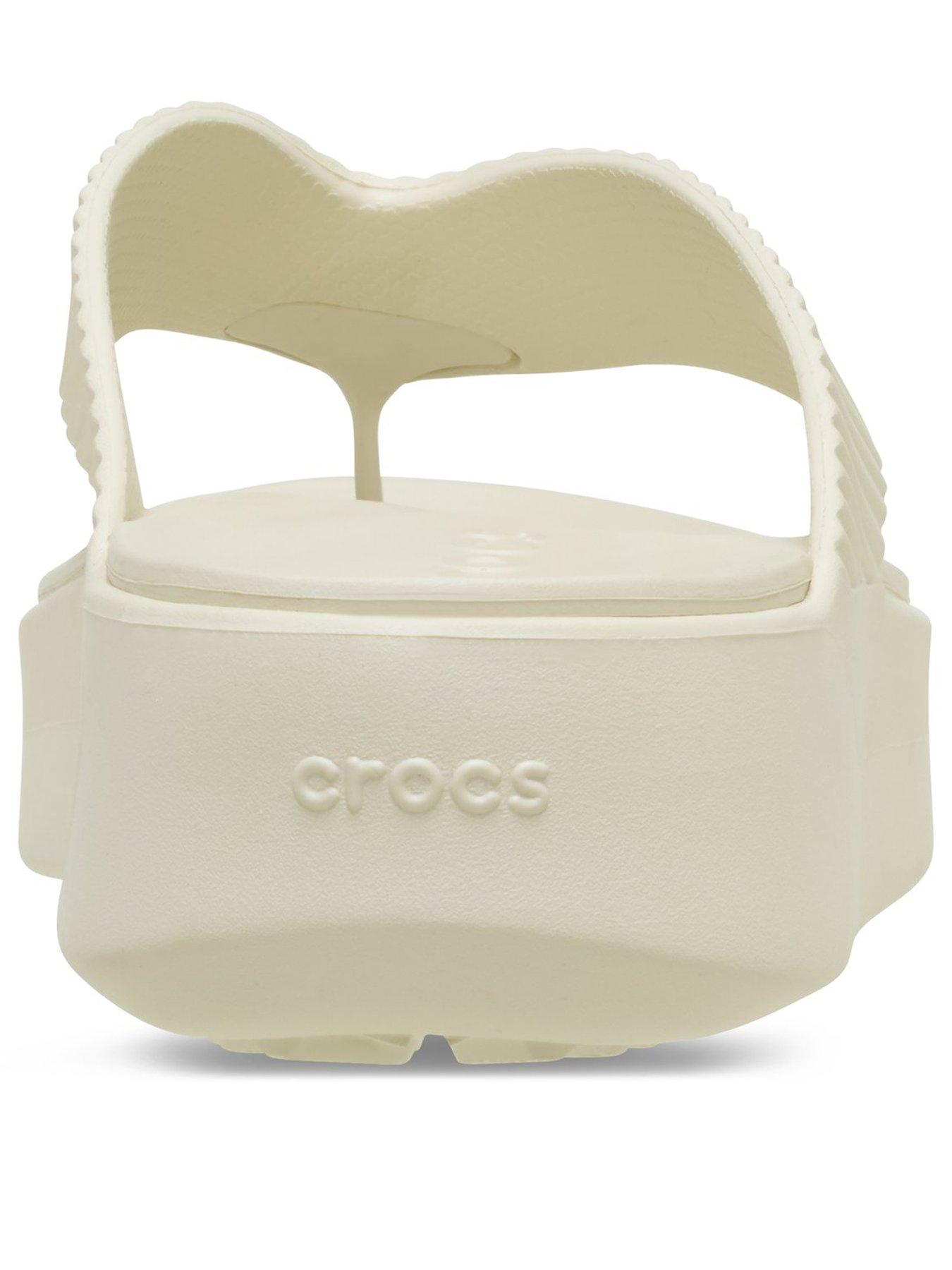 Image 3 of 6 of Crocs Getaway Groove Platform Flip Flop - Nude