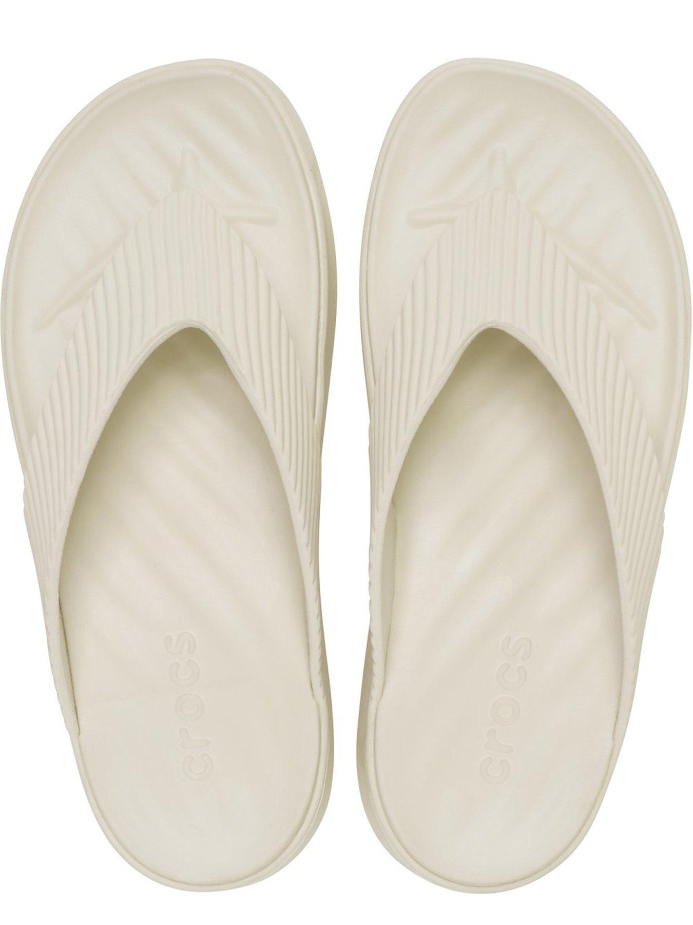 Image 4 of 6 of Crocs Getaway Groove Platform Flip Flop - Nude