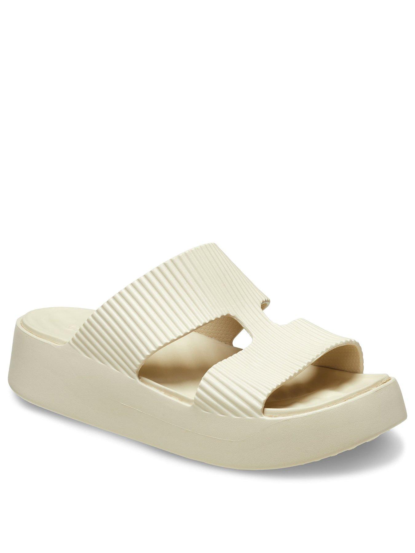 crocs-getaway-groove-platform-h-strap-nudestillFront