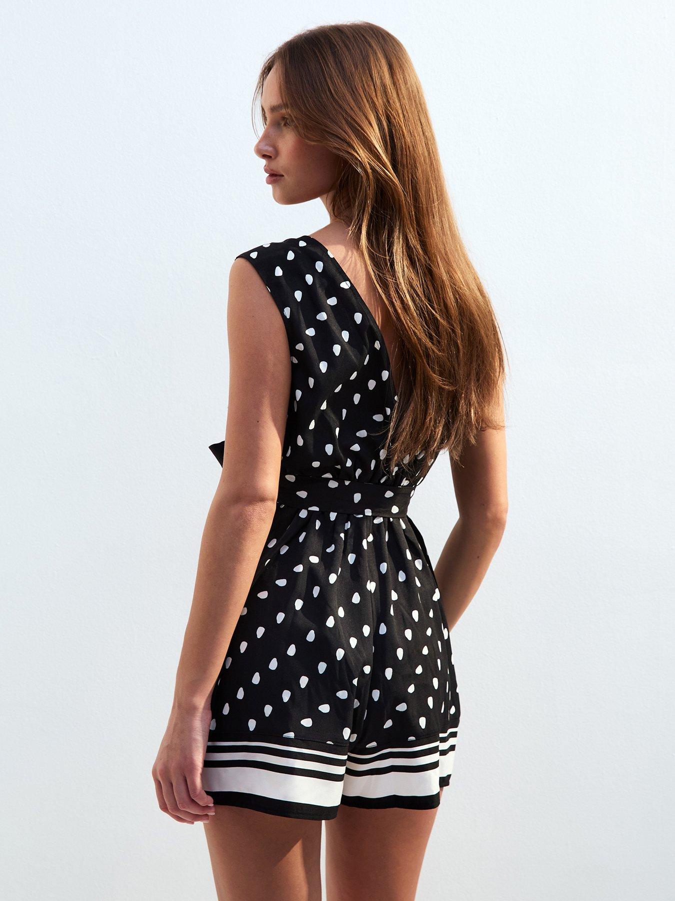 new-look-black-polka-dot-bordered-sleeveless-playsuitstillFront