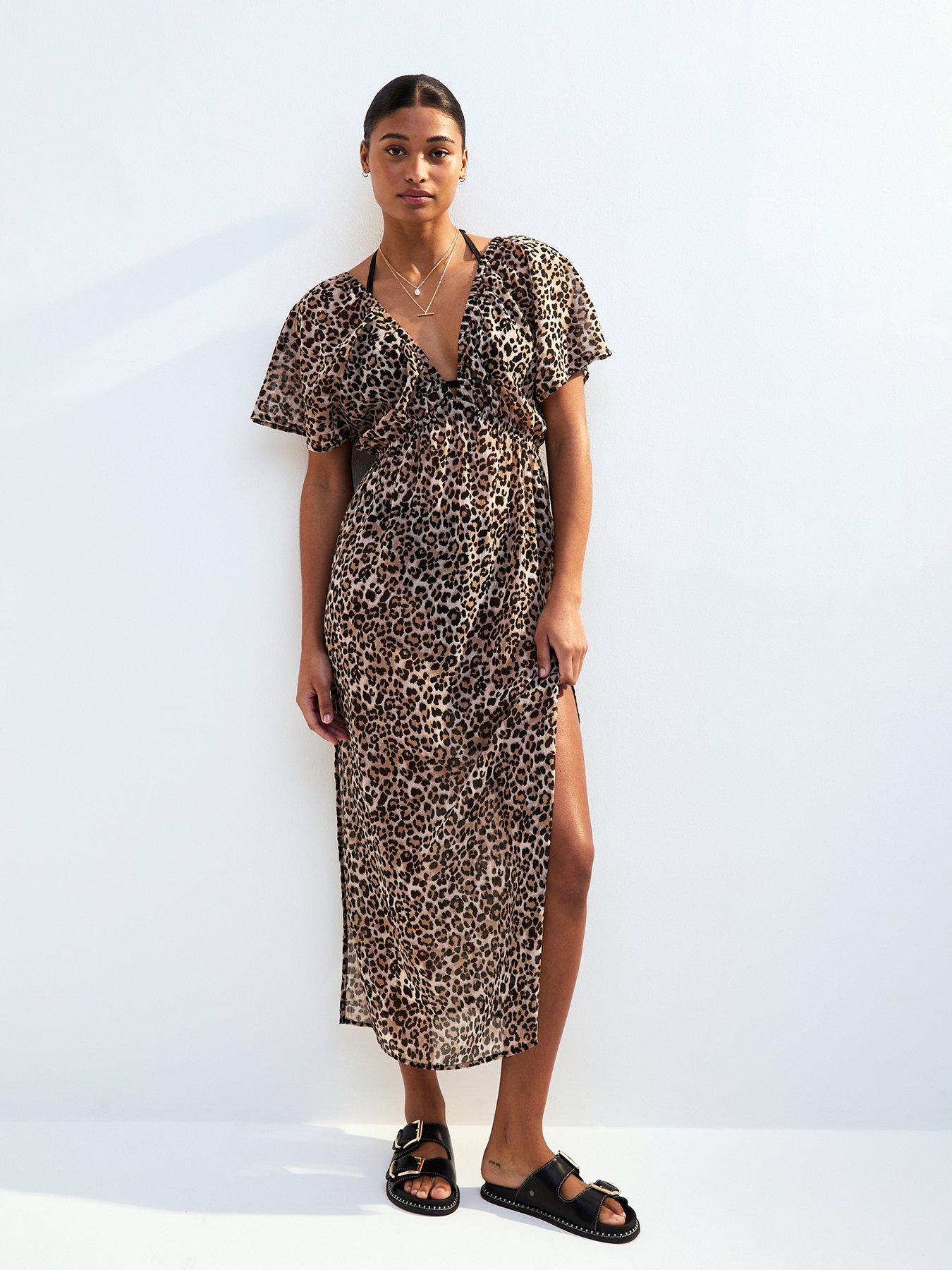 new-look-leopard-print-short-sleeve-beach-maxi-dress-print