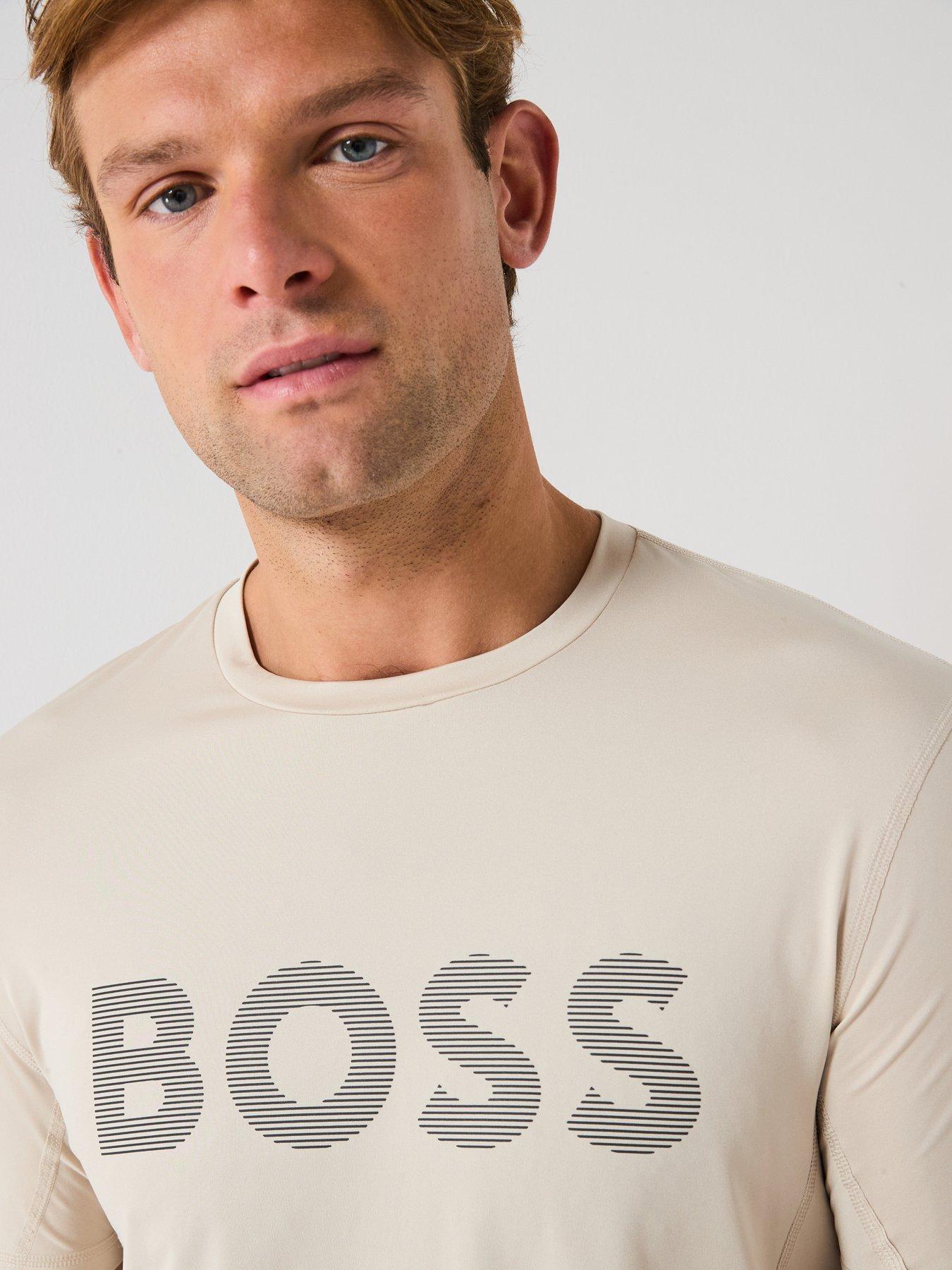 boss-tee-active-logo-t-shirt-light-beigeoutfit