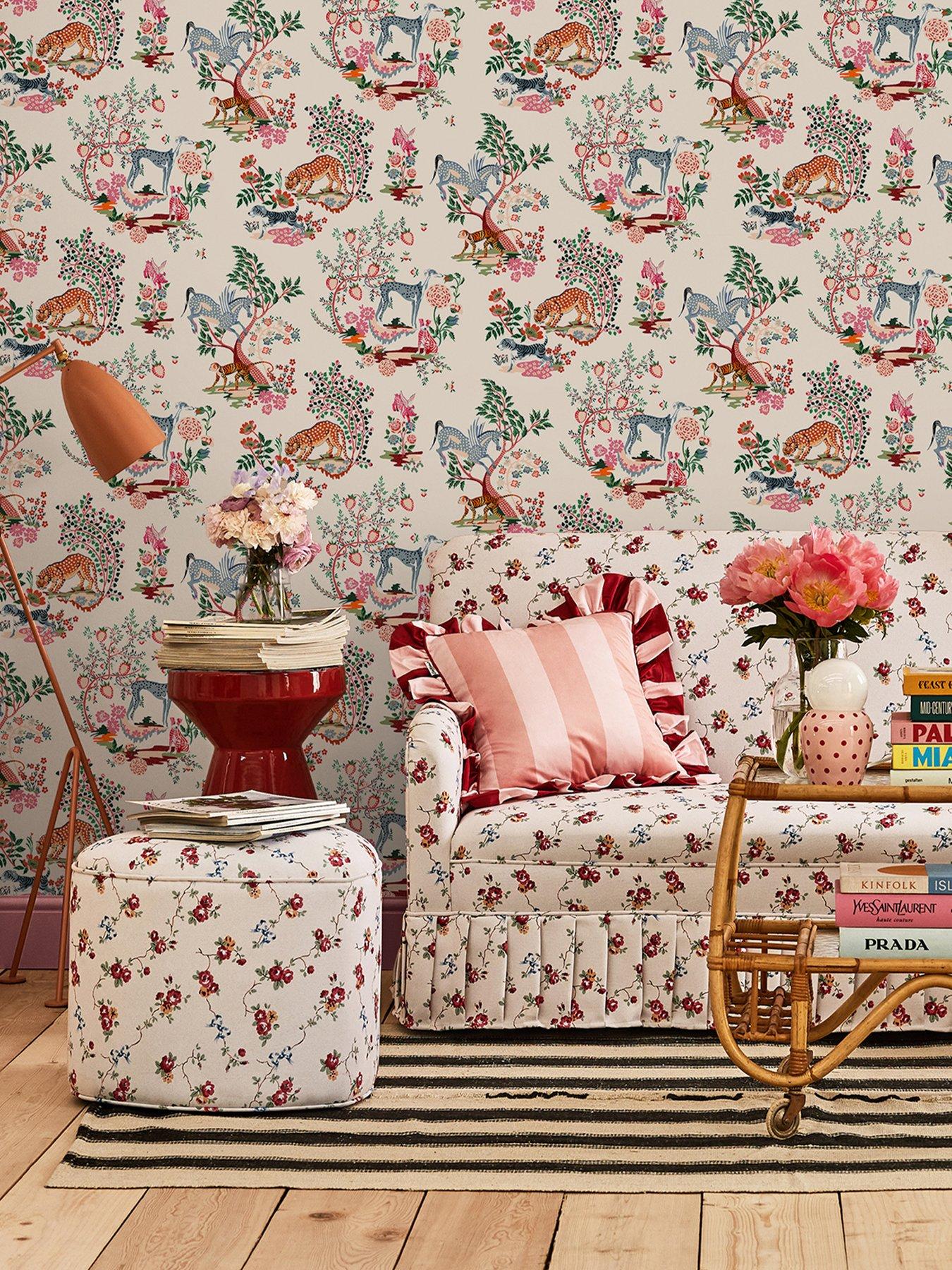 cath-kidston-painted-kingdom-natural-wallpaper