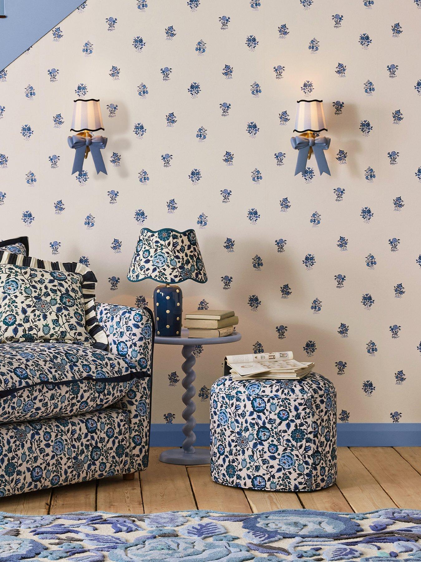 cath-kidston-kingdom-posey-blue-wallpaper