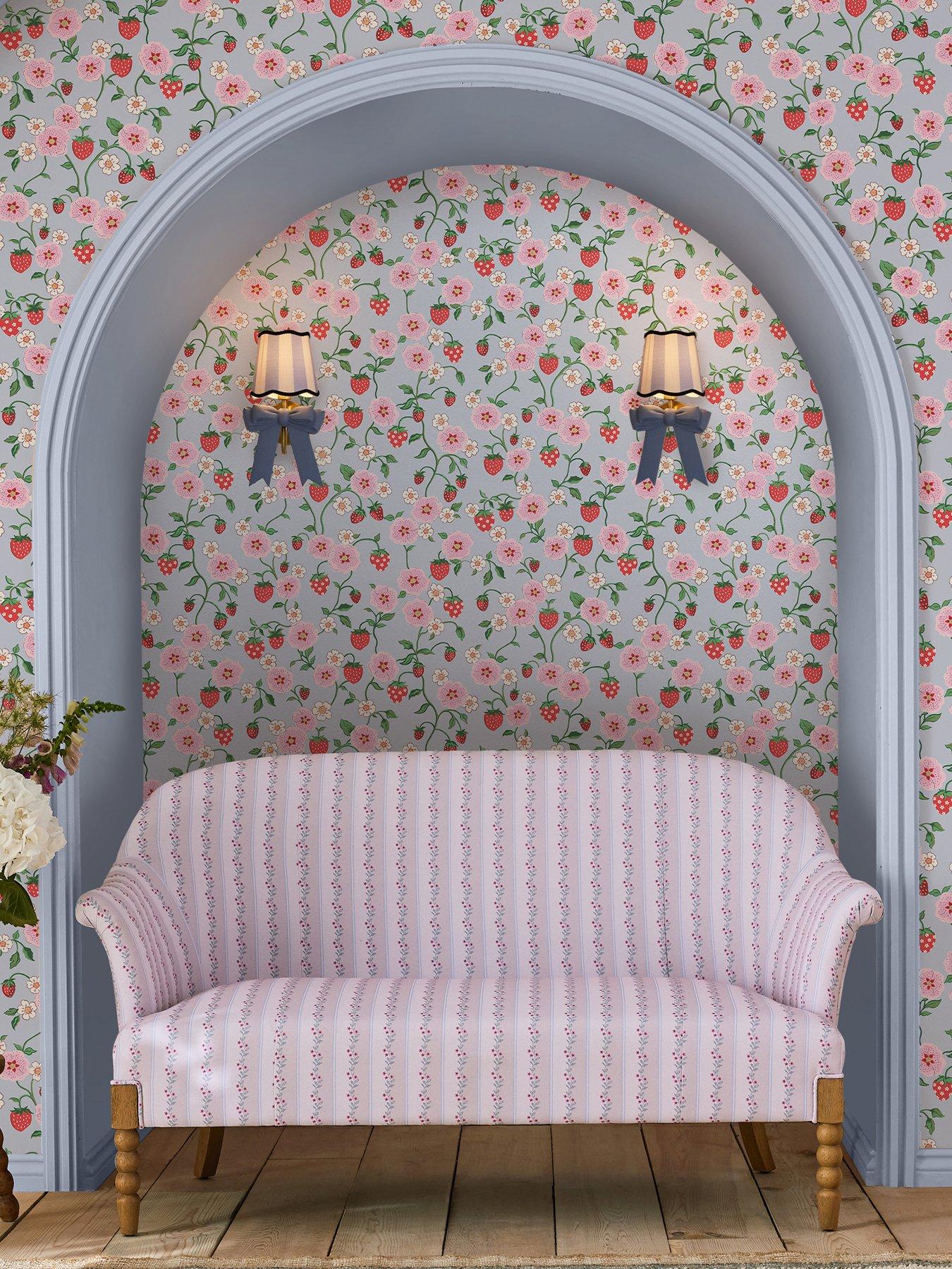 cath-kidston-strawberry-summer-wallpaper