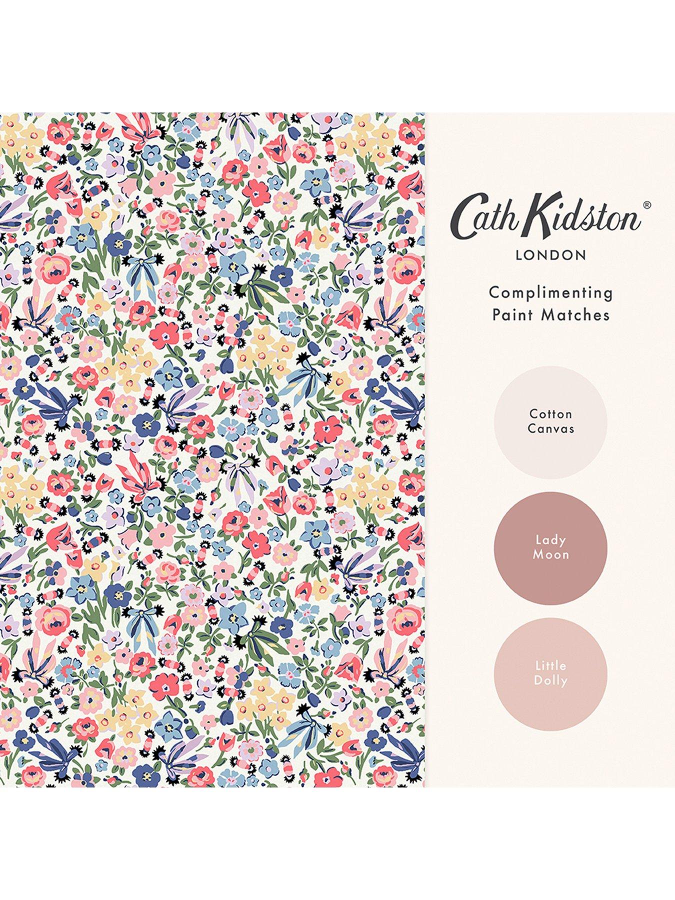 cath-kidston-harmony-ditsy-day-wallpaperoutfit