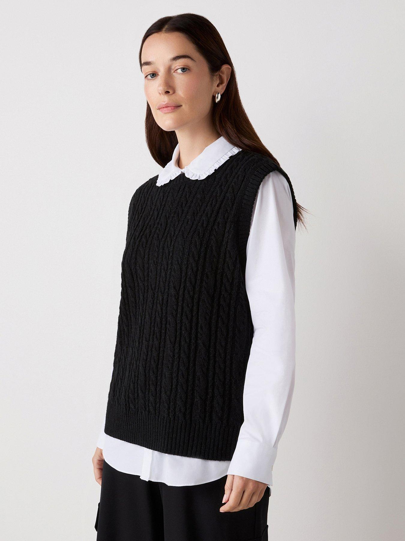 Finery Primrose Vest - Black