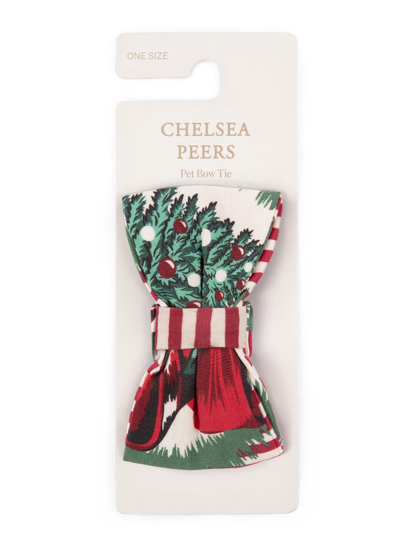 chelsea-peers-dog-bow-tie-polydetail