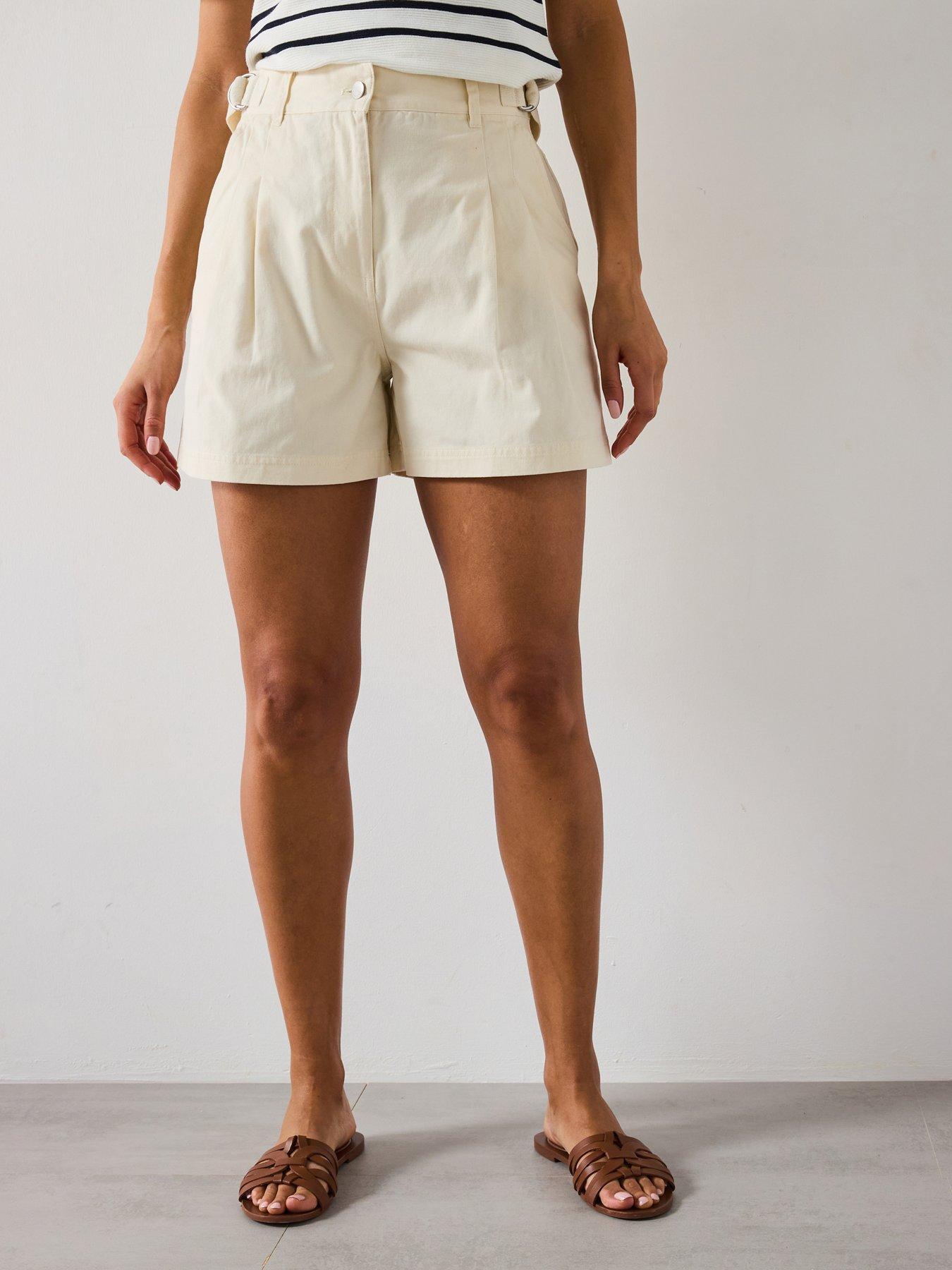 undefined Barbour Cecile Shorts - Beige