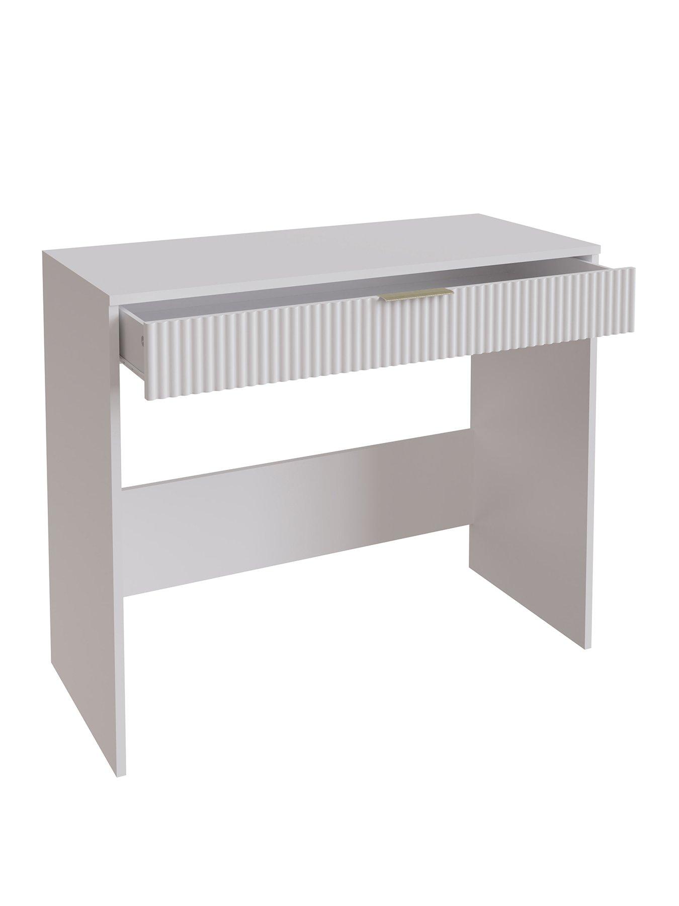 Image 3 of 7 of GFW Rankin Desk