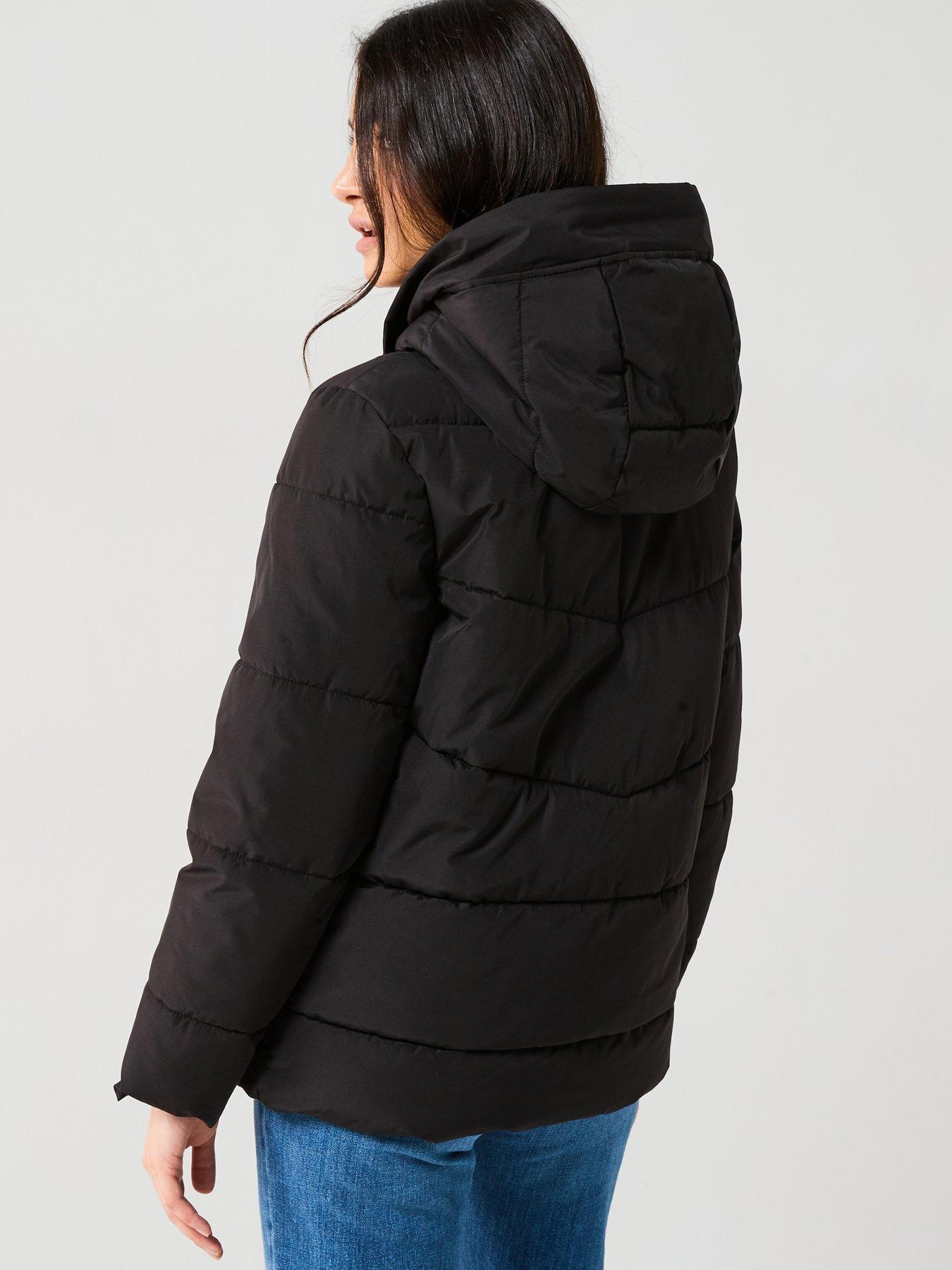 jdy-short-padded-jacket-blackstillFront