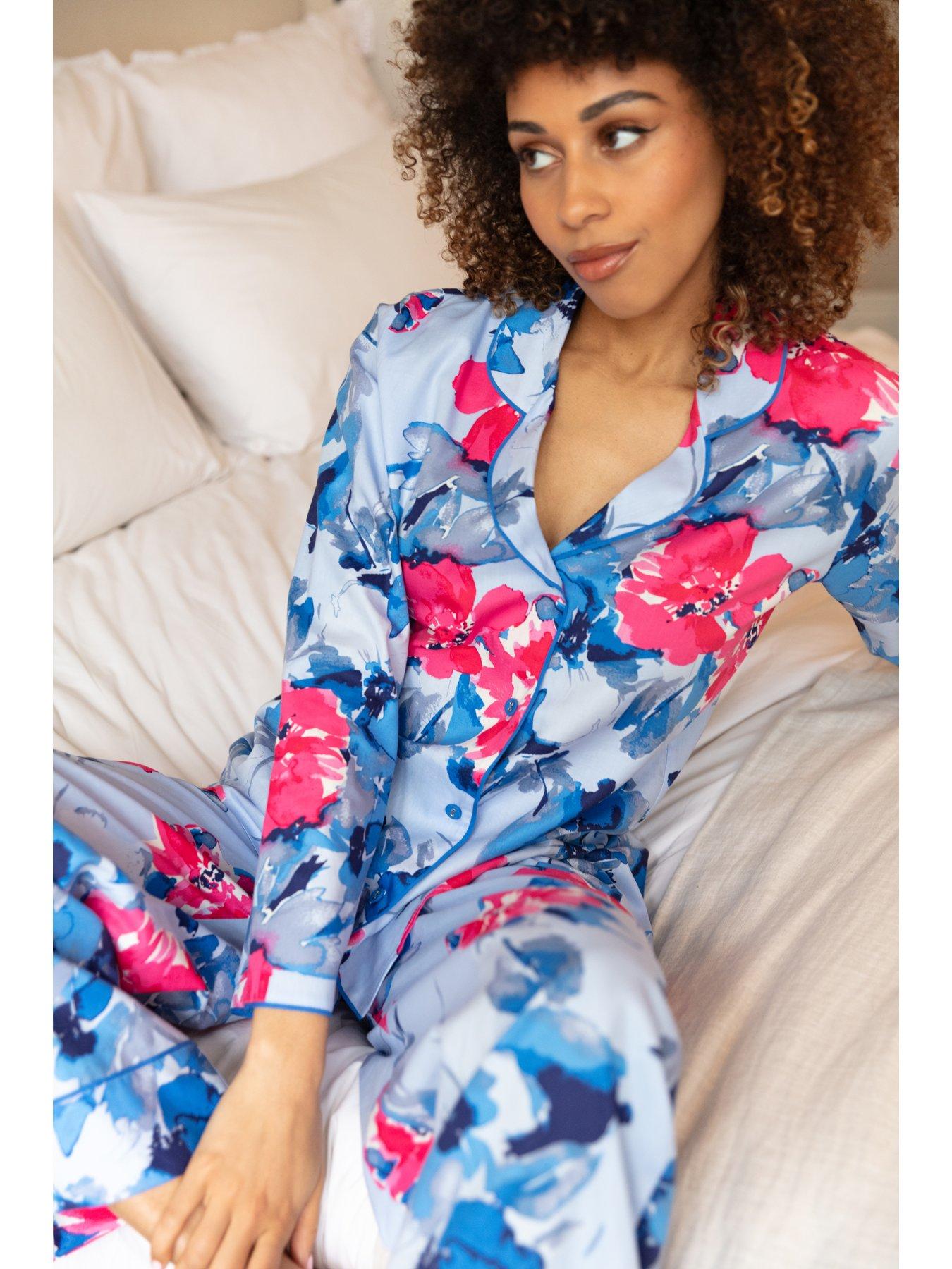 cyberjammies-lyla-blue-floral-print-lslv-pyjama-setback