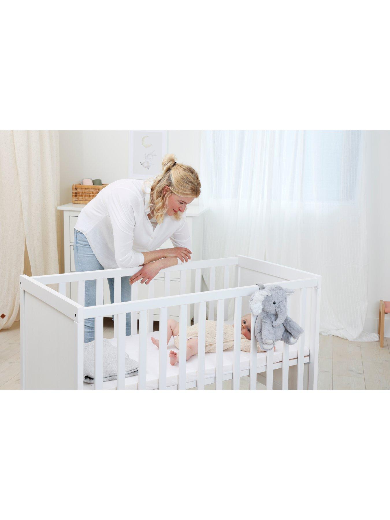 Image 4 of 8 of cloud.b Elliot Elephant Baby Sound Soother and Sleeping Aid