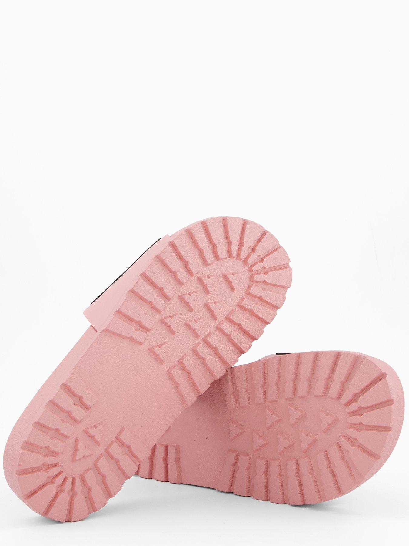 Image 4 of 6 of Versace Jeans Couture Script Logo Sliders - Pink