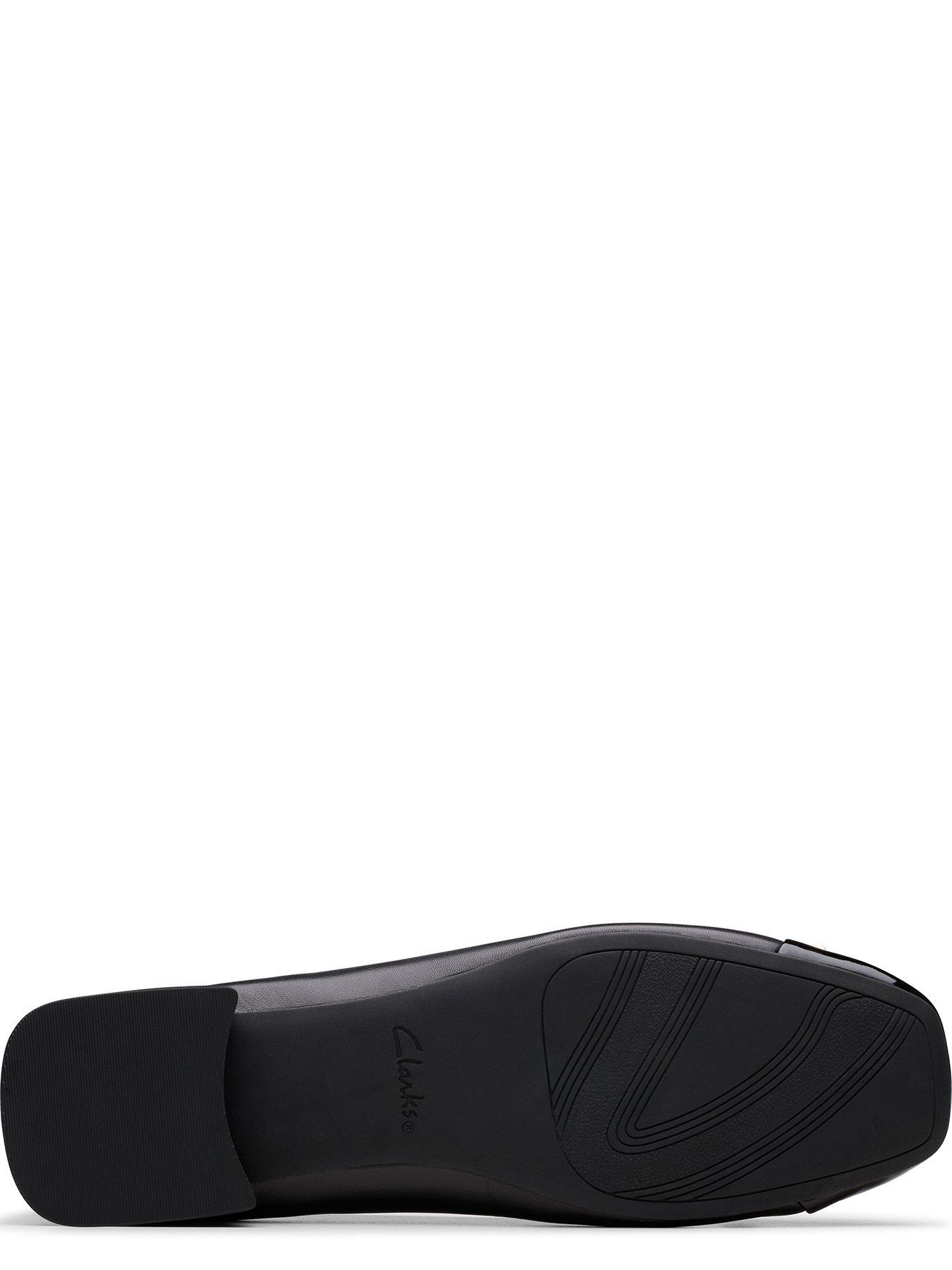 Image 5 of 7 of Clarks Ubree 15 Poppy Leather Ballerina - Black