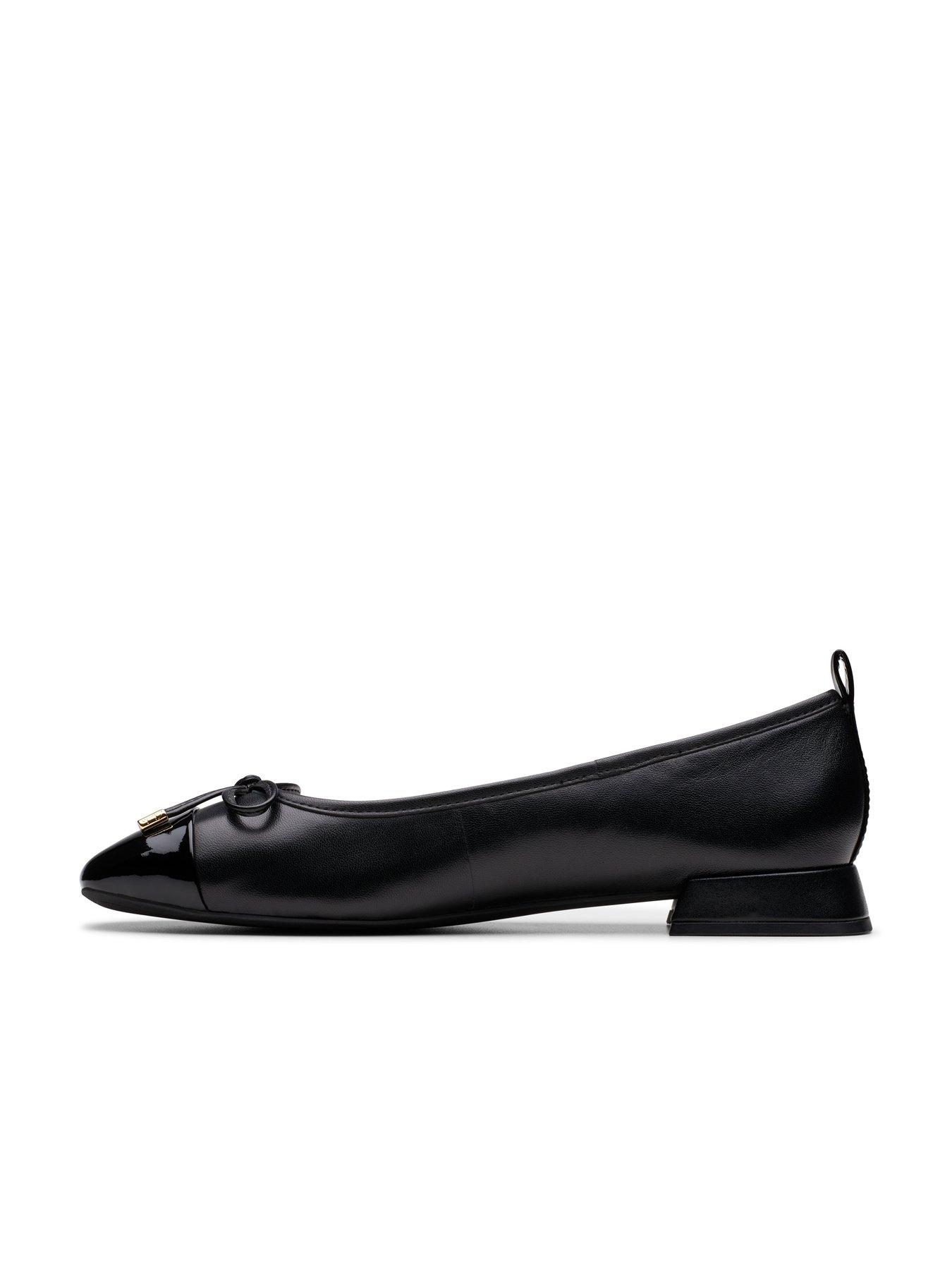 Image 6 of 7 of Clarks Ubree 15 Poppy Leather Ballerina - Black