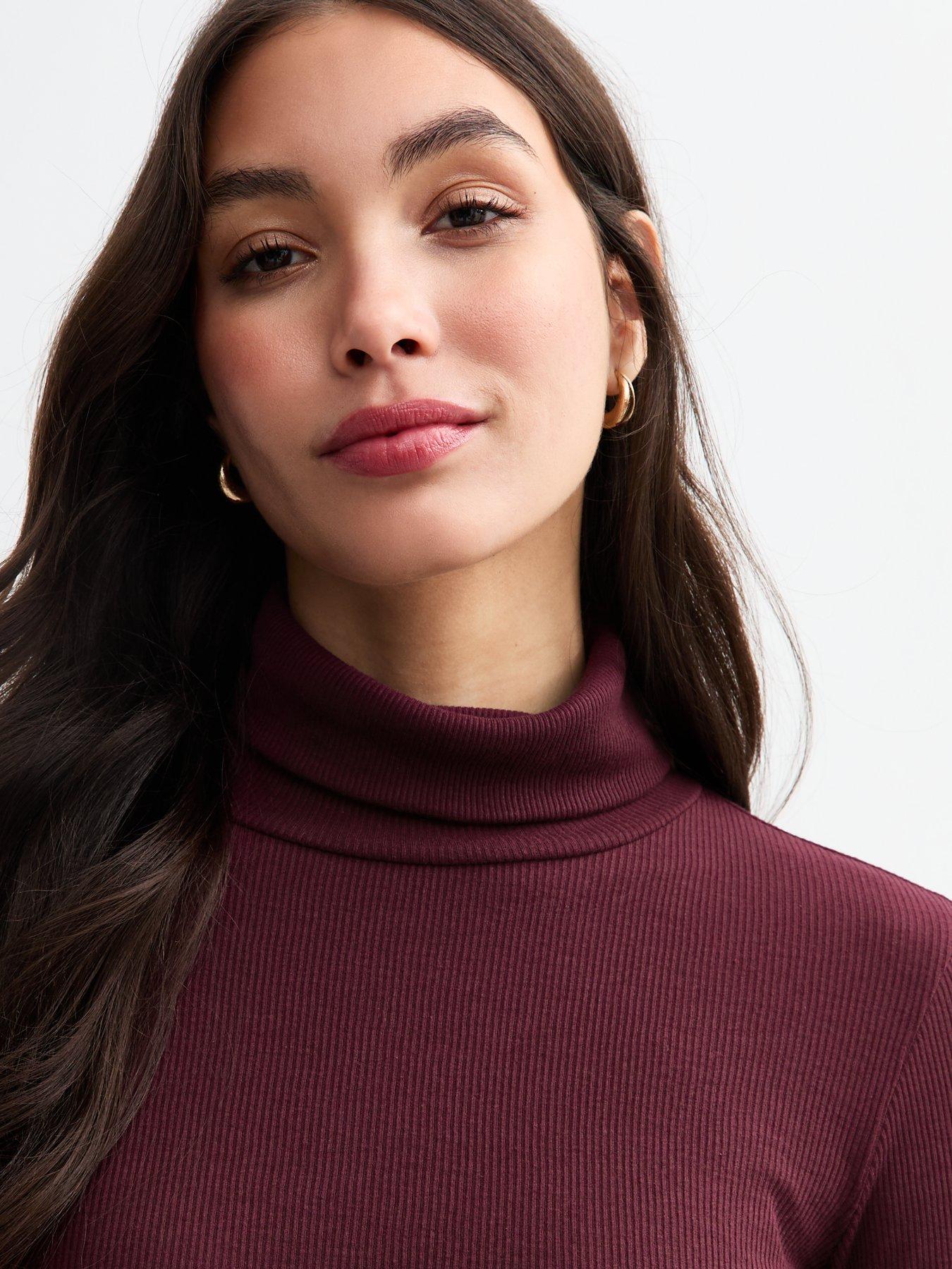 new-look-burgundy-rib-roll-neck-topoutfit