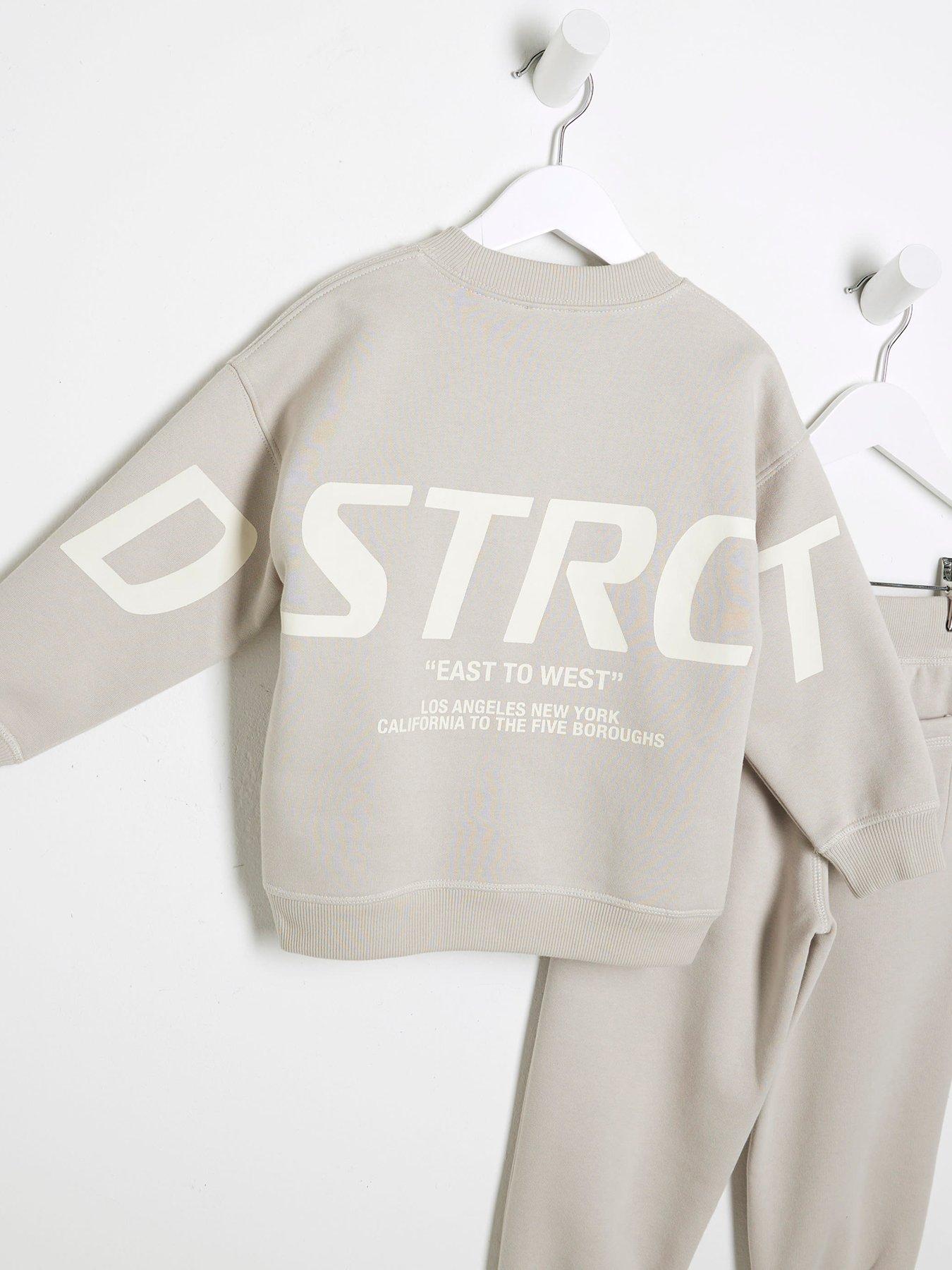 river-island-mini-mini-boys-district-sweatshirt-set-stoneoutfit