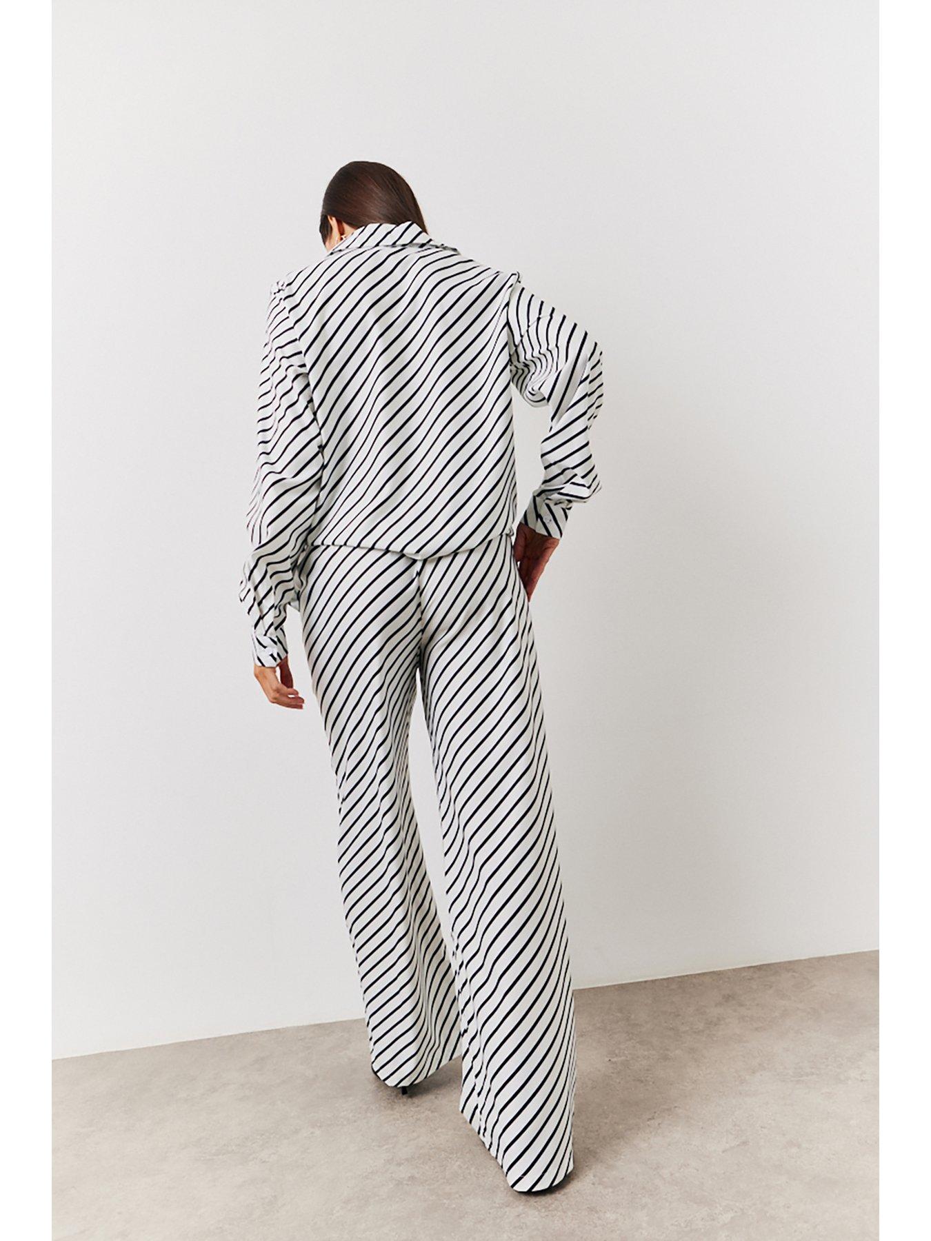 Image 2 of 4 of In The Style Striped Trouser - Cream