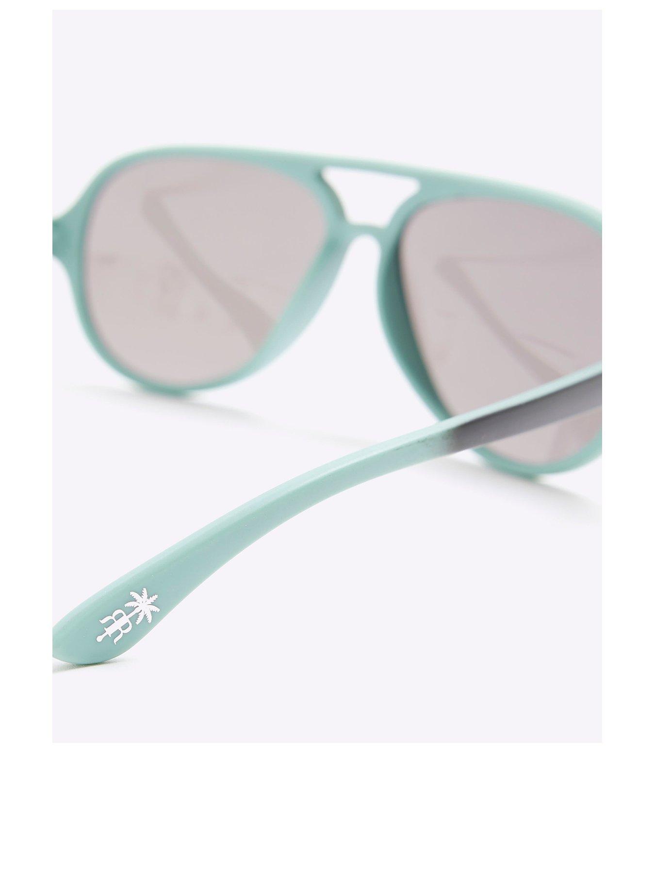 river-island-mini-boys-ombre-aviator-sunglasses-blackoutfit