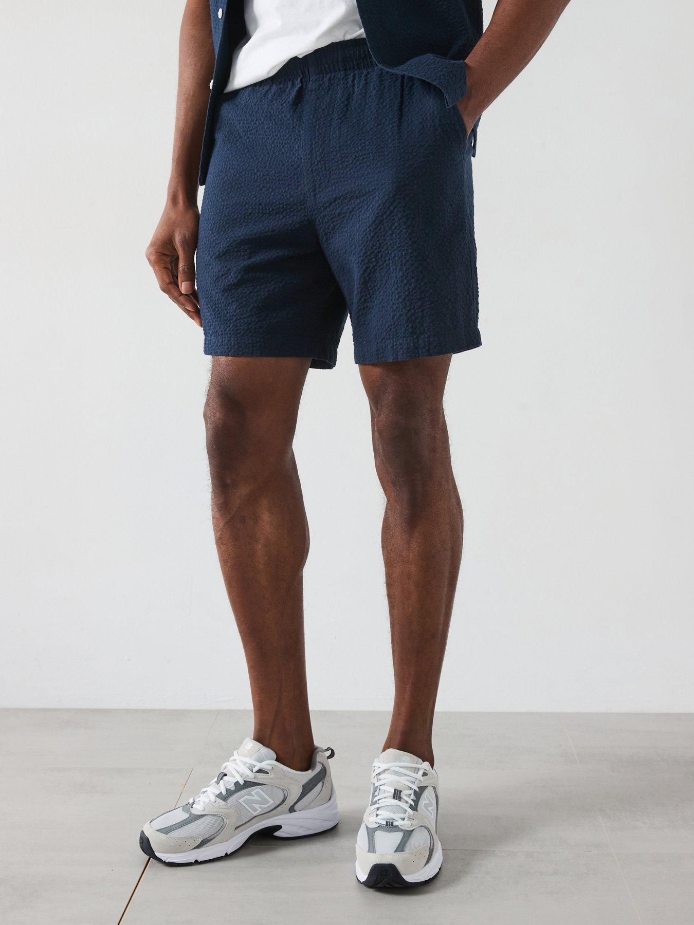 Image 1 of 5 of Farah Redwald Seersucker Regular Fit Shorts - Navy