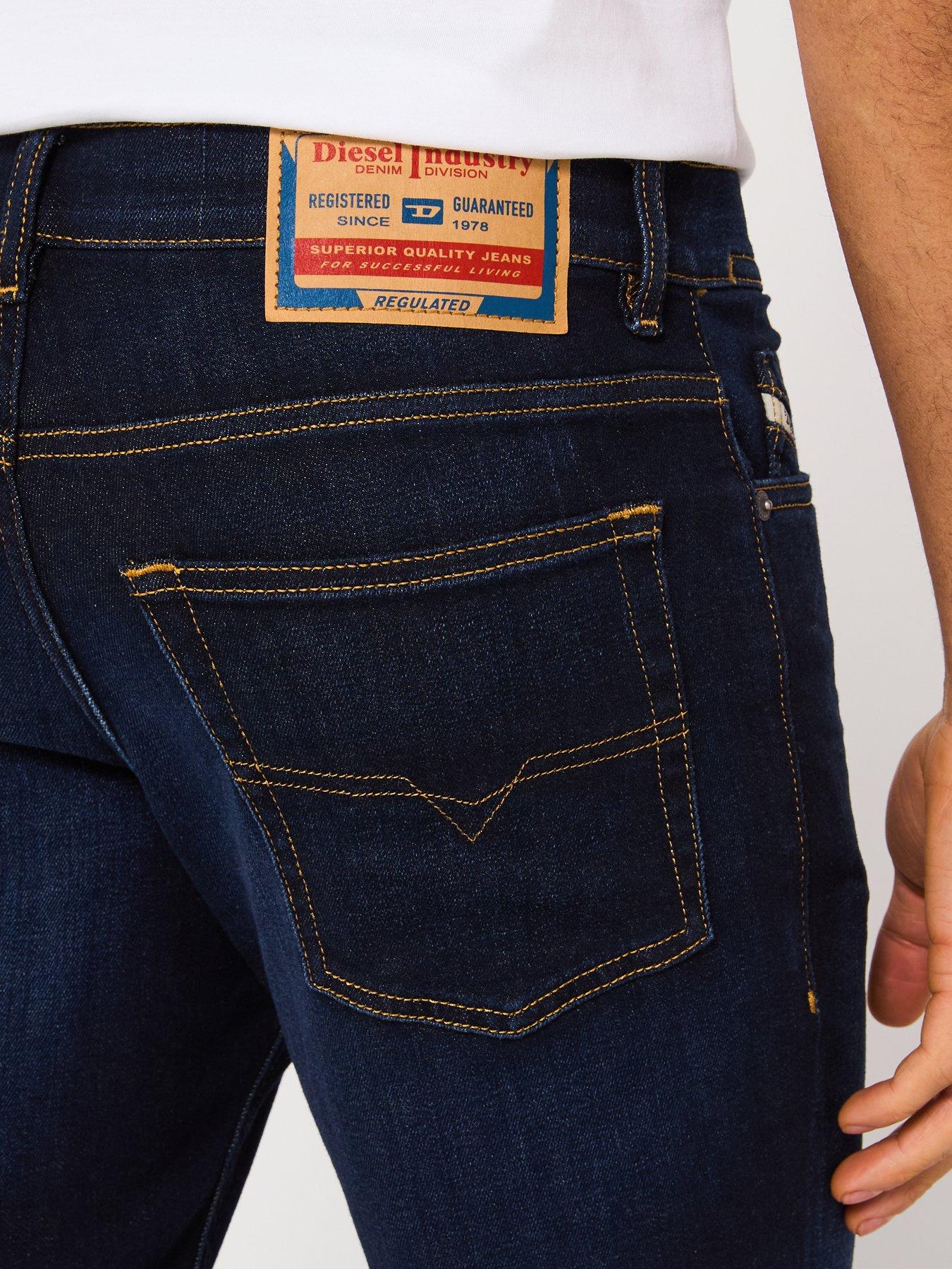 diesel-2023-d-finitive-regular-fit-jeans-dark-bluedetail
