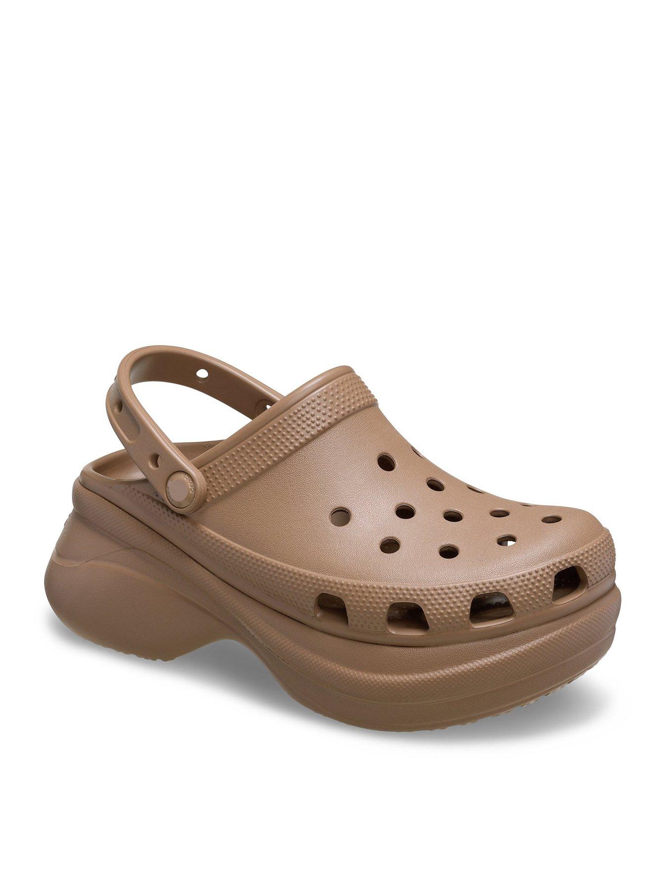 crocs-bae-clog-brownstillFront