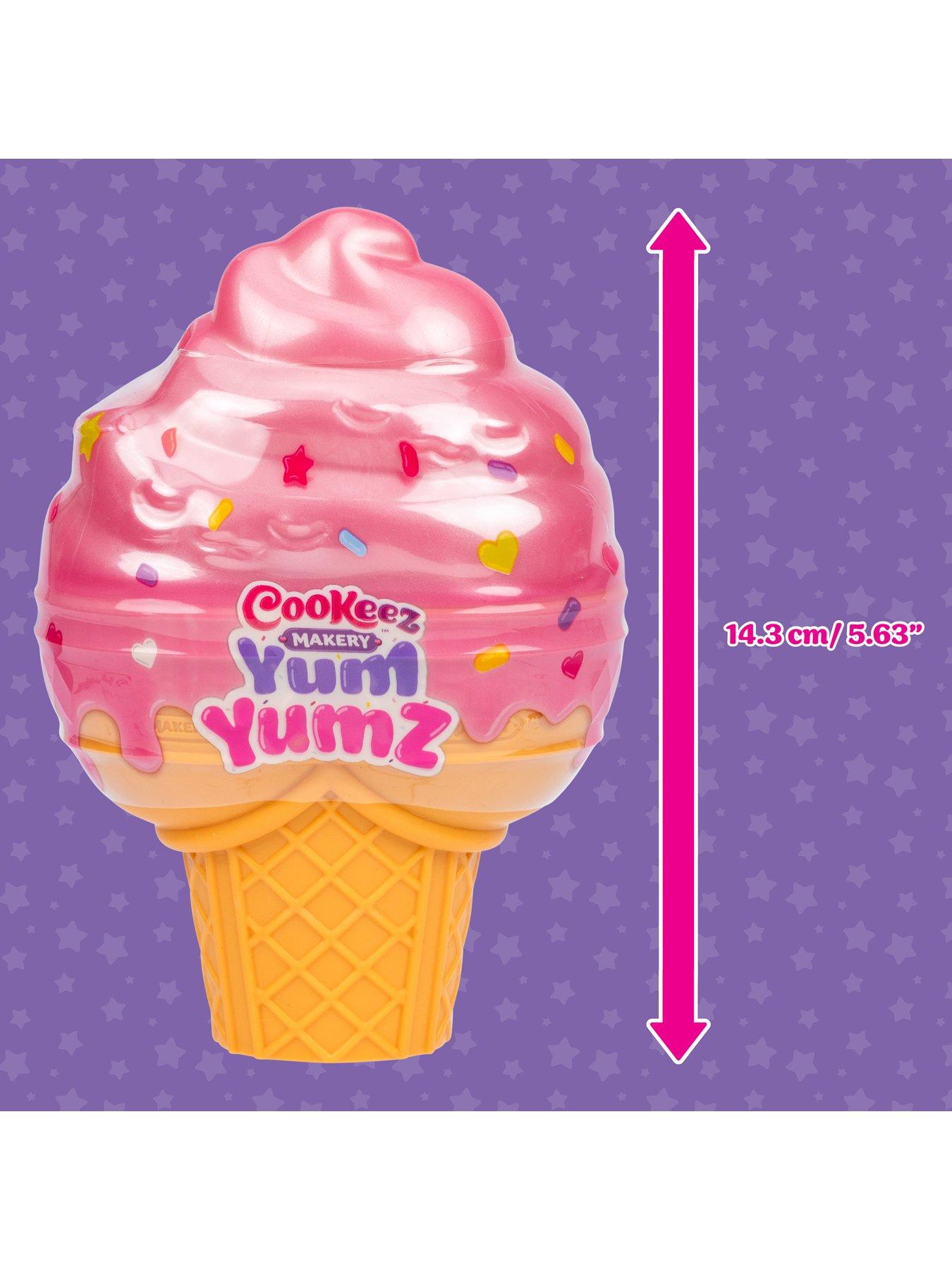 Image 6 of 7 of Cookeez Makery Cookeez Makery Yum Yumz