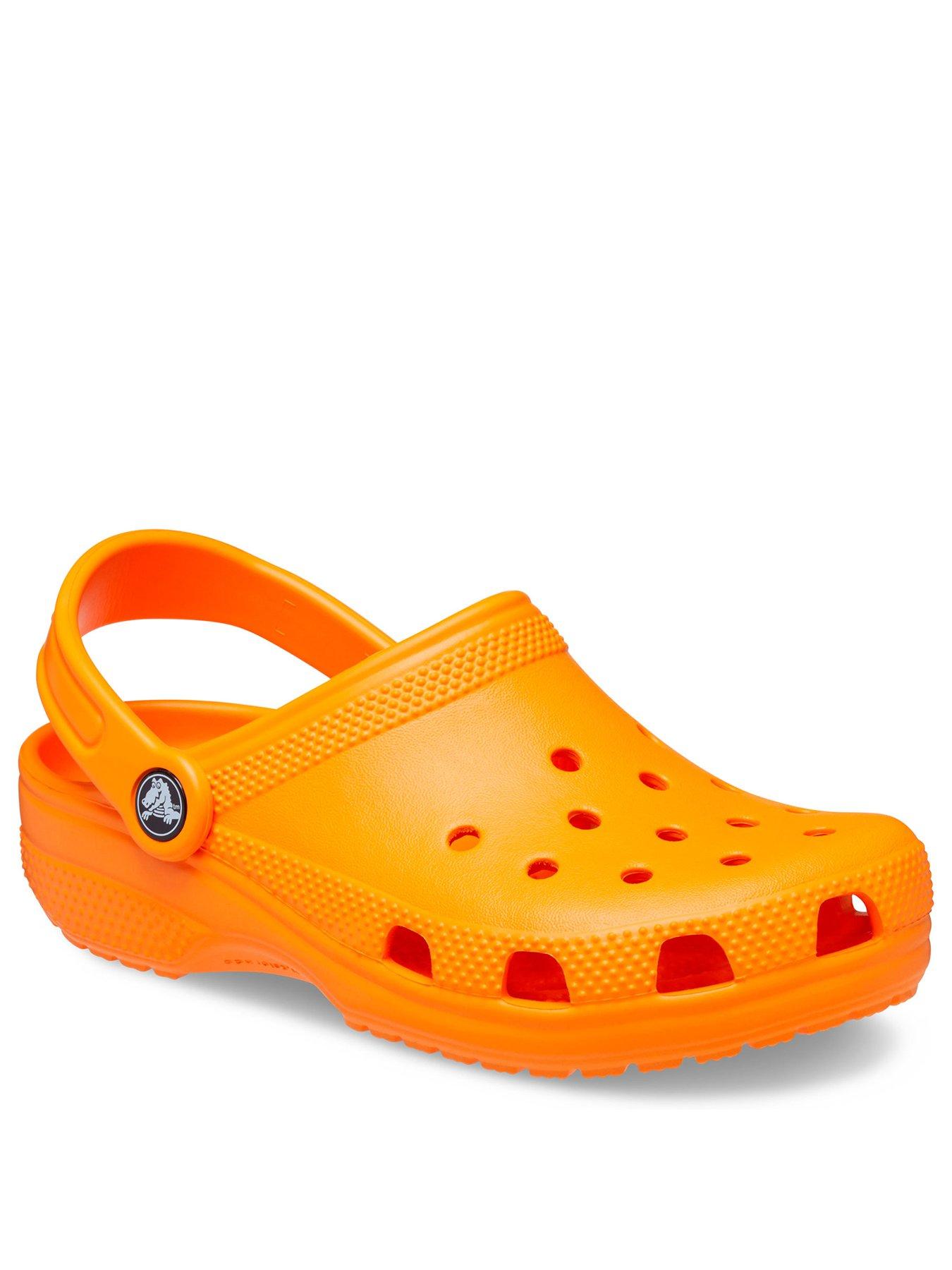 crocs-classic-clog-t-orangestillFront