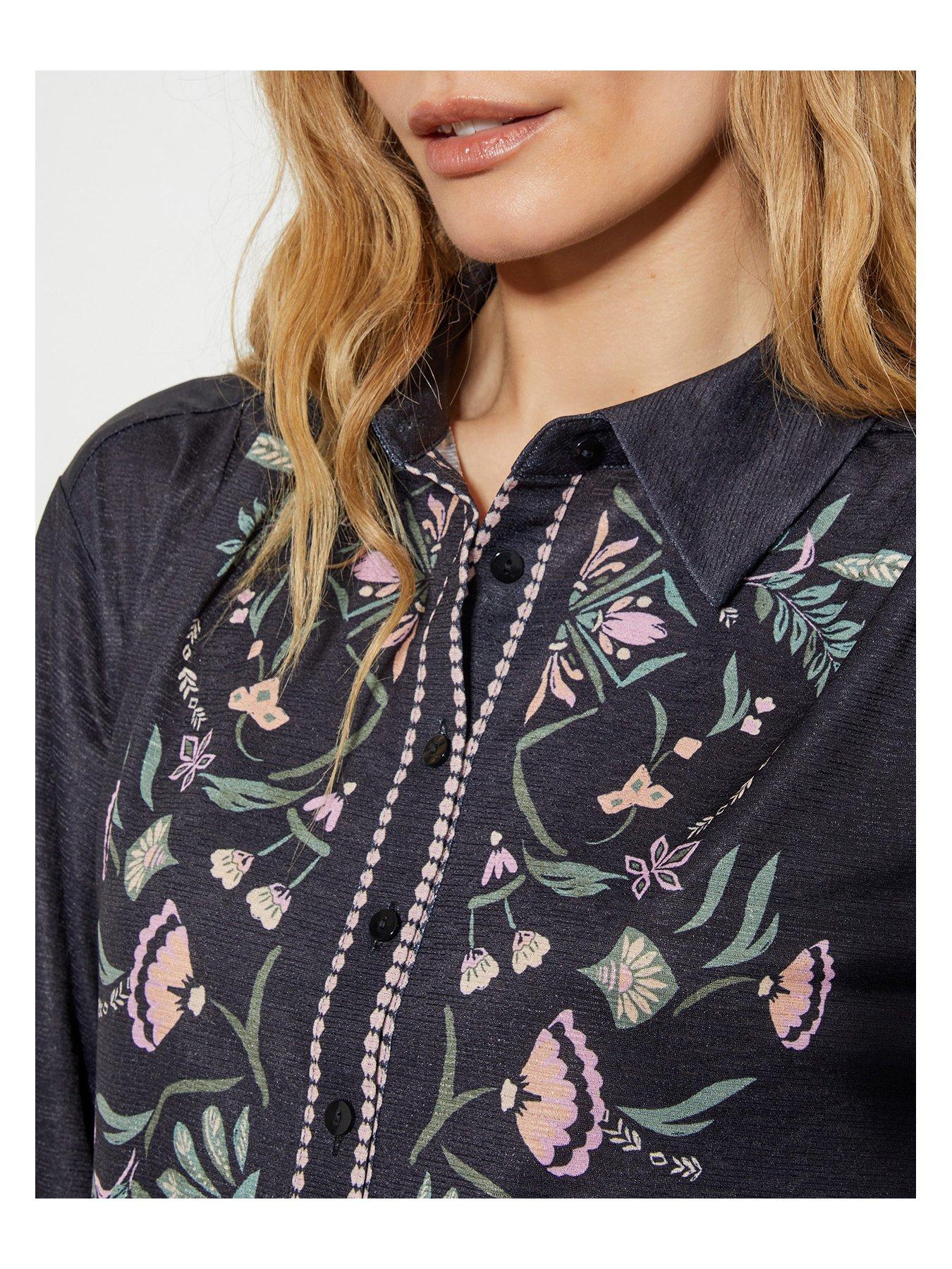 monsoon-sabrina-placement-print-shirt-blackoutfit