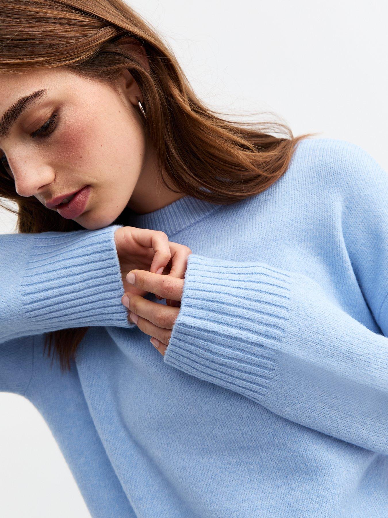 new-look-pale-blue-soft-knit-crew-neck-jumperoutfit