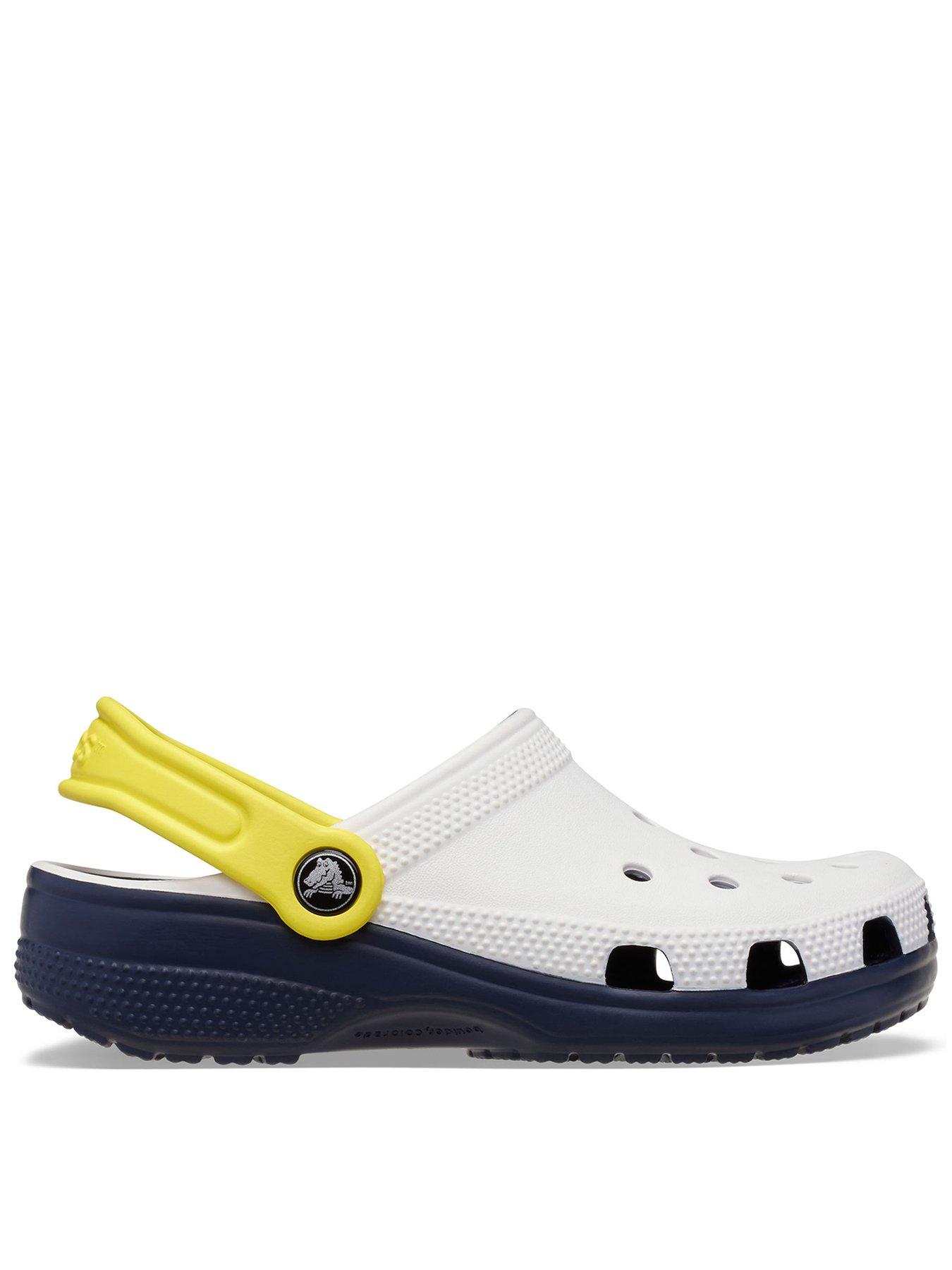 crocs-classic-retro-sport-clog-t-whitefront