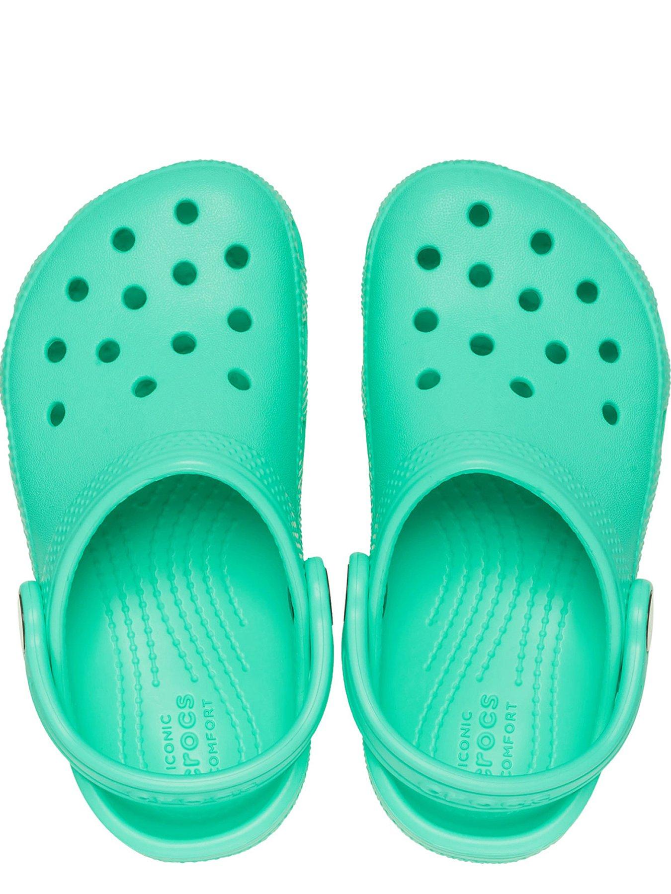 Image 4 of 6 of Crocs Classic Clog K - Green