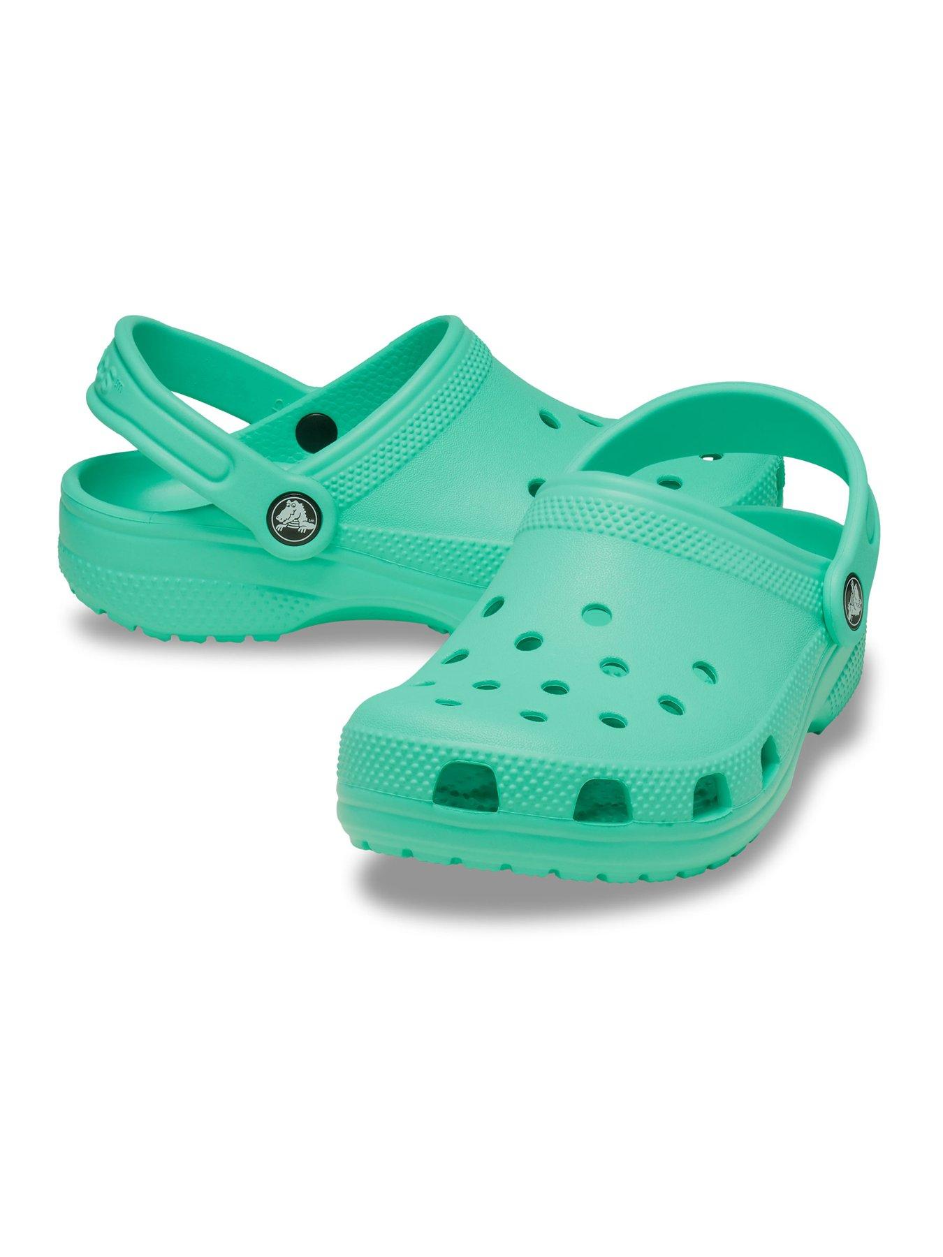 Image 6 of 6 of Crocs Classic Clog K - Green