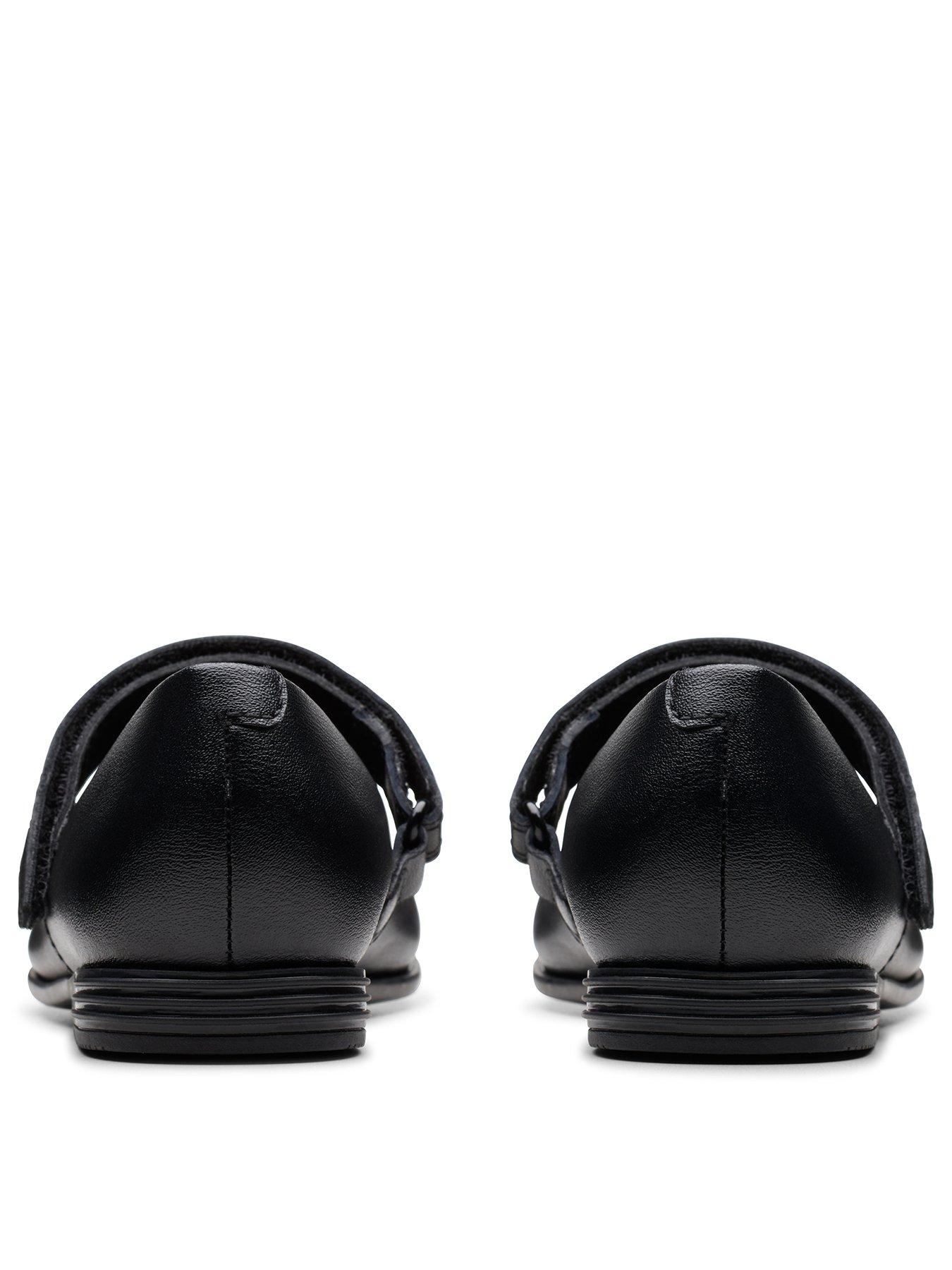 clarks-finja-gem-knbsp--blackback