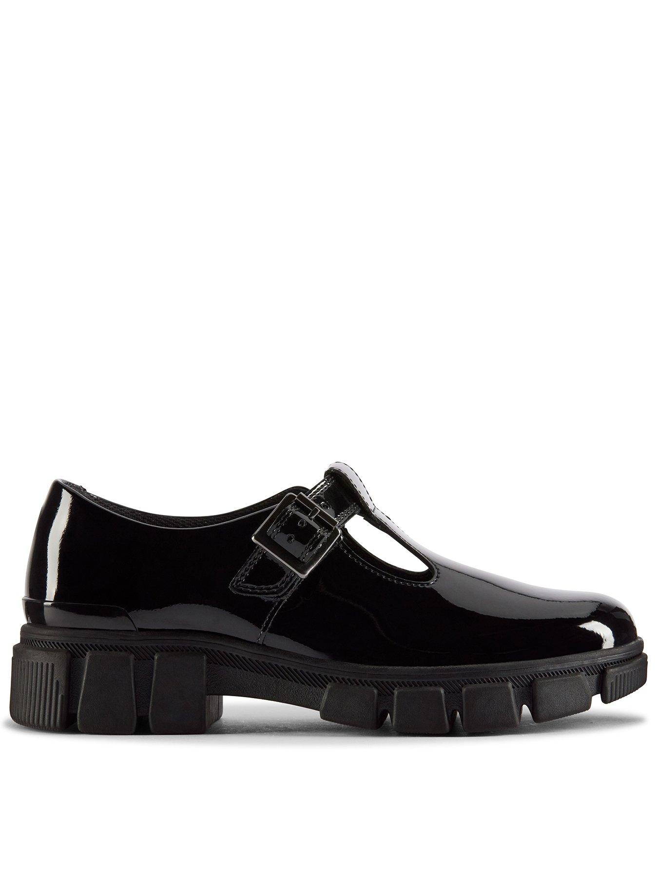 Image 1 of 5 of Clarks Evyn Bar Y - Black