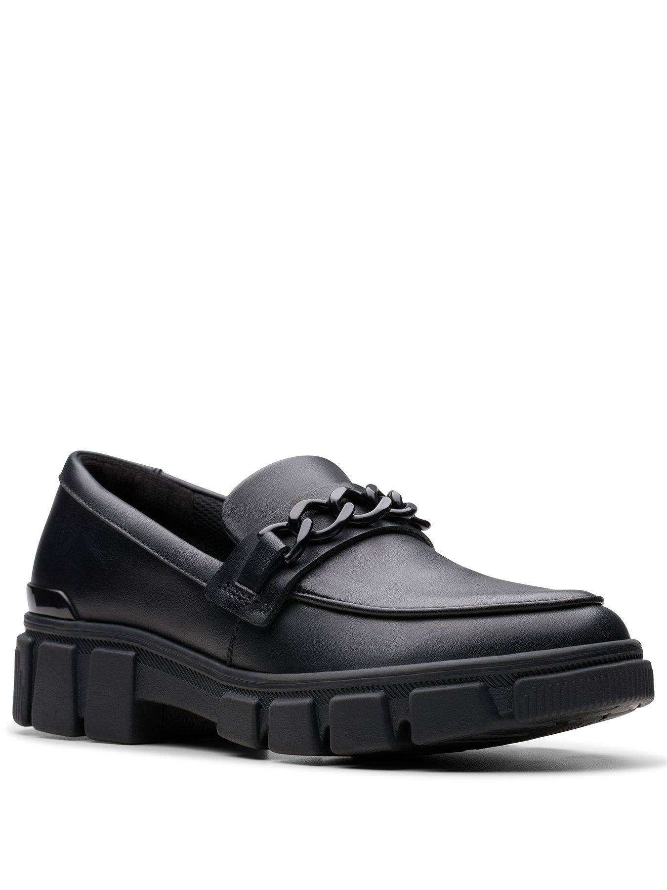 Image 2 of 7 of Clarks Evyn Walk Y.&nbsp;- Black