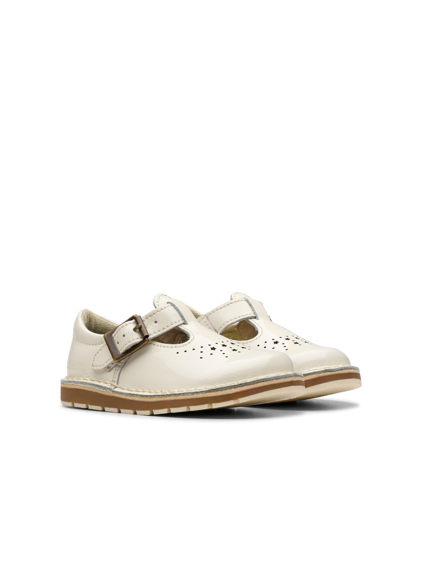 Image 7 of 7 of Clarks Joyful Skip T.