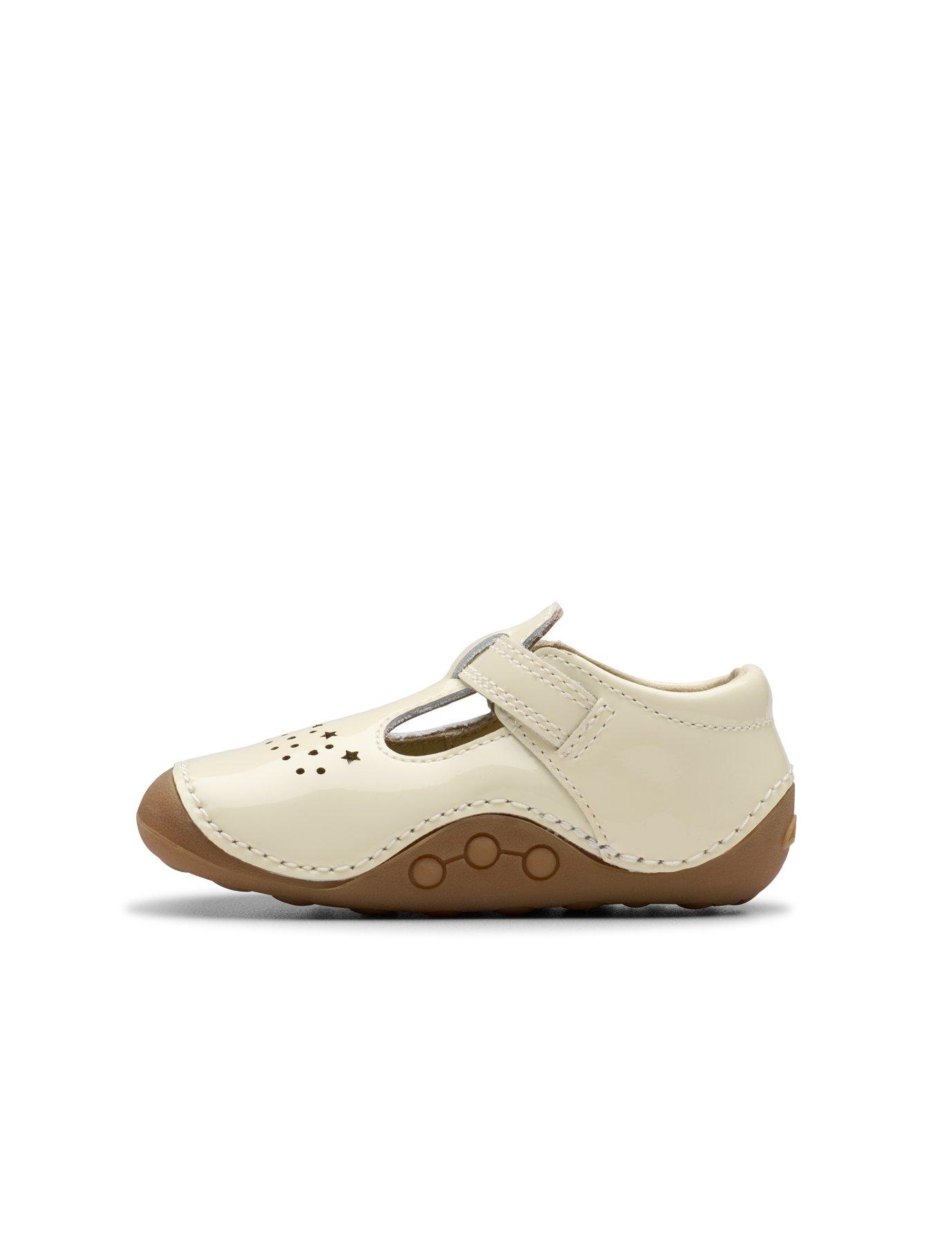 Image 6 of 7 of Clarks Tiny Skip T.